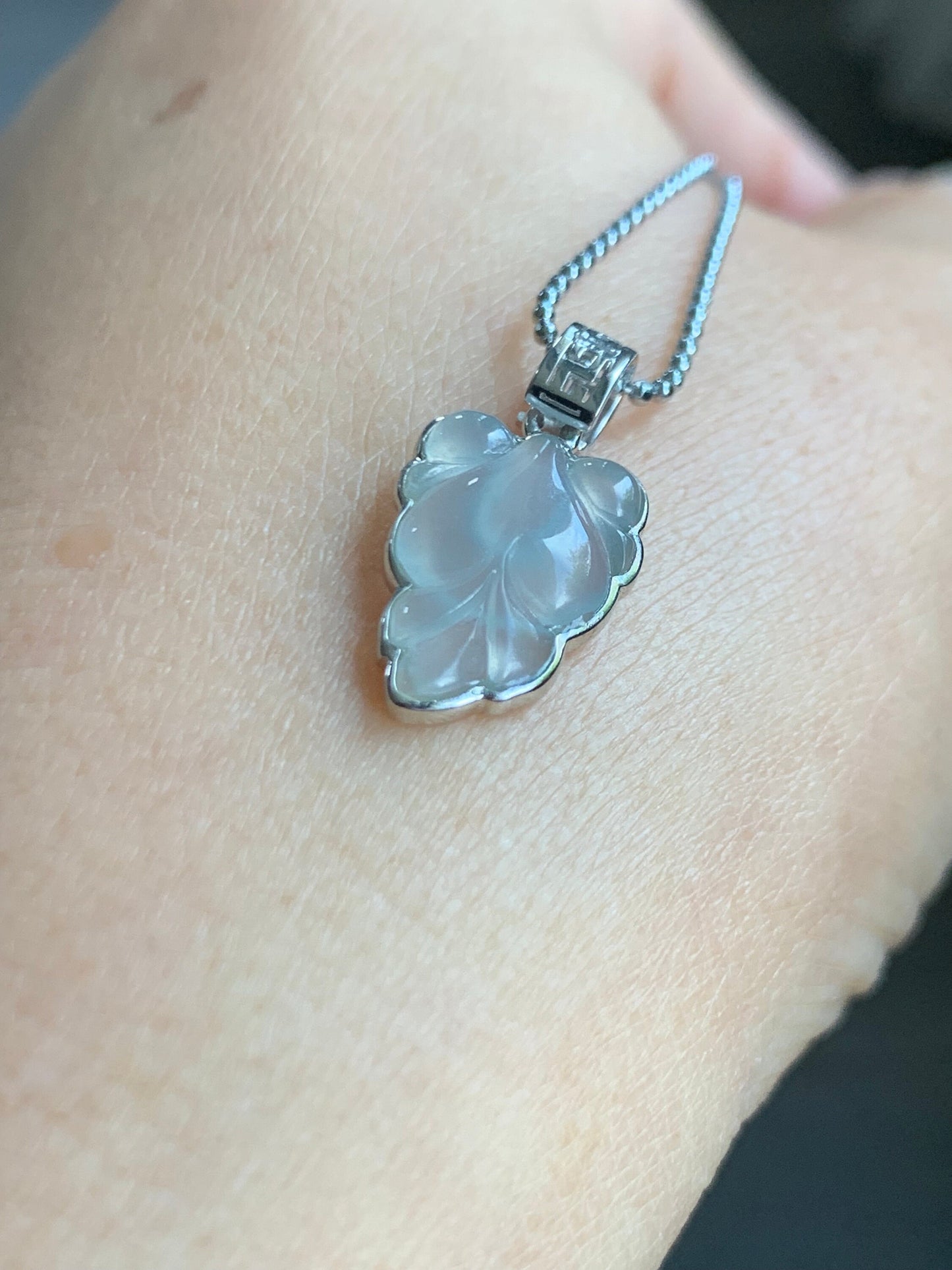 Certified Natural Burmese Premium Icy Translucent Gelatinous White Jadeite Goldfish Pendant 18K White Gold 天然缅甸冰胶淡紫底色翡翠金鱼镶嵌吊坠 5156