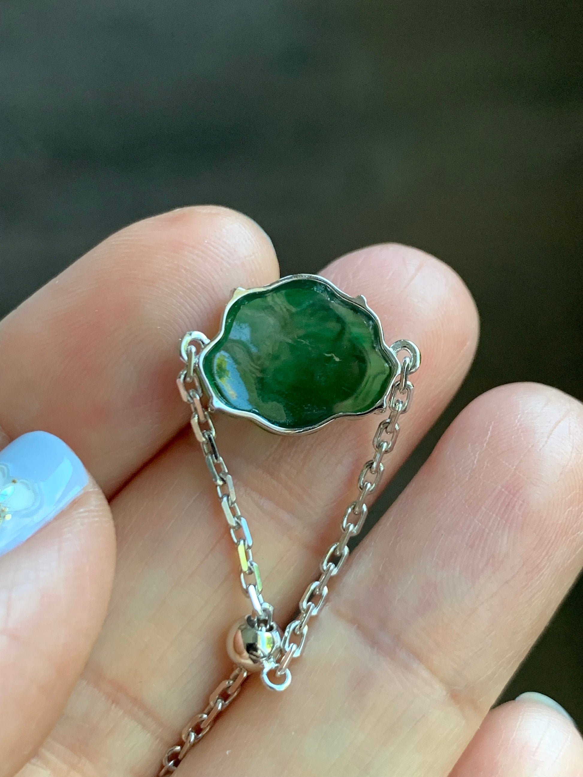 Certified Natural Guatemalan Icy Translucent Green Jadeite Carved Lotus Flower Chain Ring 18K White Gold Size Adjustable 天然冰危绿翡翠荷花镶嵌戒指 7421