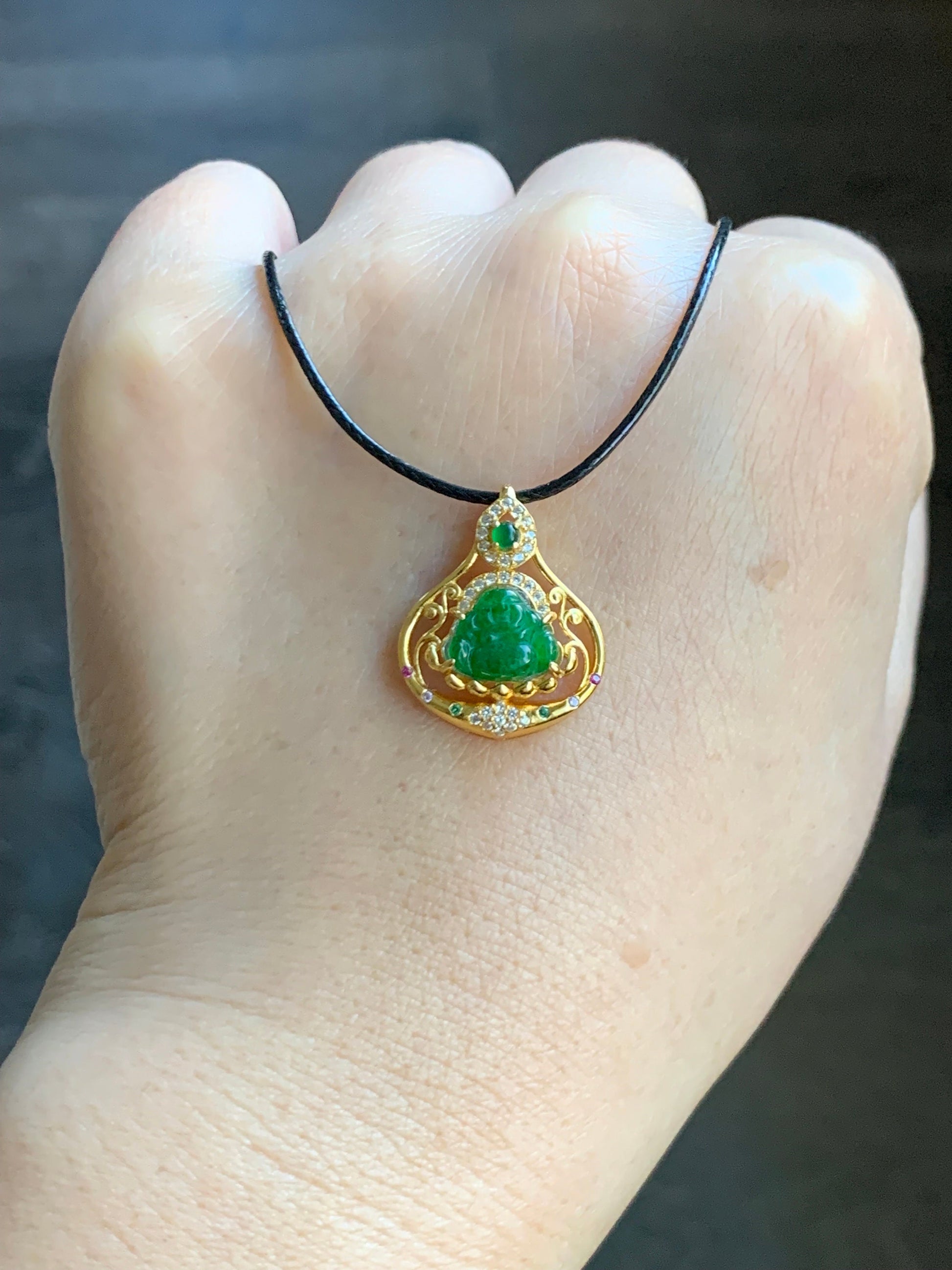 Natural Guatemalan Icy Translucent Vibrant Green Jadeite Carved Buddha Pendant Sterling Silver Yellow Gold Finish 天然冰危阳绿翡翠佛公镶嵌吊坠