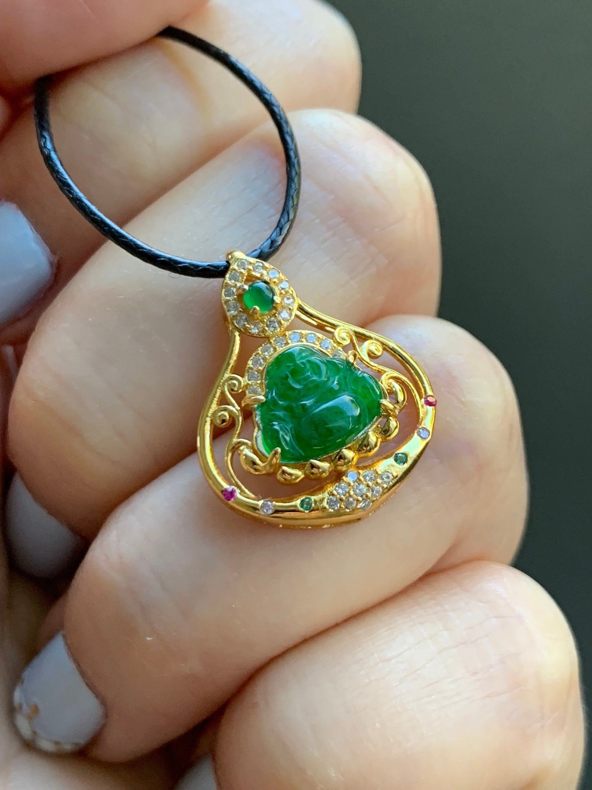 Natural Guatemalan Icy Translucent Vibrant Green Jadeite Carved Buddha Pendant Sterling Silver Yellow Gold Finish 天然冰危阳绿翡翠佛公镶嵌吊坠
