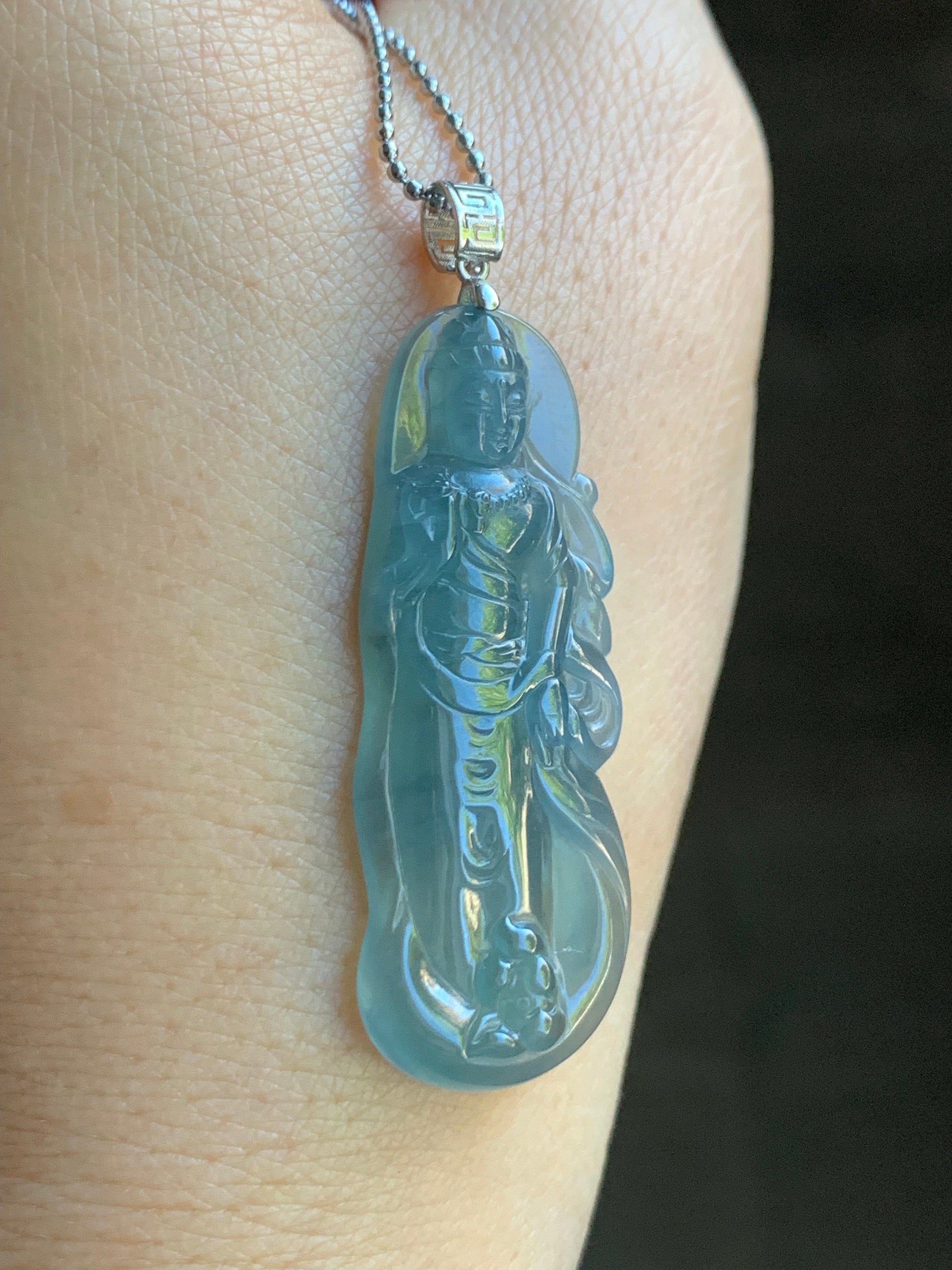Natural Guatemalan Icy Highly Translucent Gelatinous Blue Jadeite Guanyin Pendant 18K White Gold Bail 天然冰胶危蓝翡翠观音镶嵌吊坠