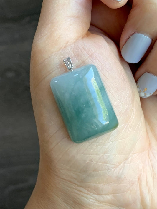 Natural Burmese Icy Translucent Sky Blue Jadeite Rectangle Pendant 18ＫWhite Gold 8g 天然缅甸糯冰天空蓝翡翠牌镶嵌吊坠