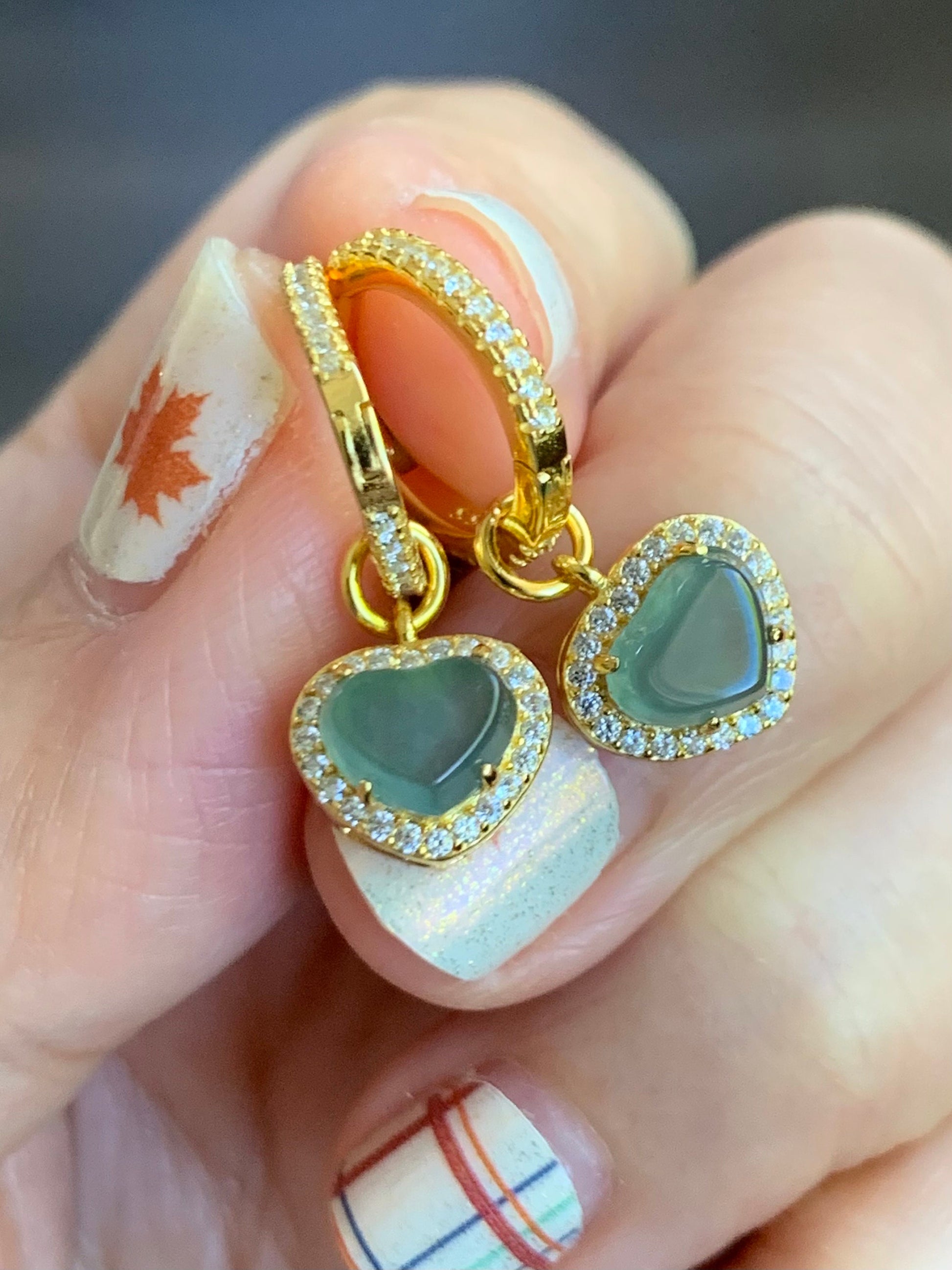 Natural Guatemalan Icy Translucent Light Teal Blue Jadeite Faceted Hearts Hoop Huggie Earrings Sterling Silver Gold Finish 天然冰危蓝翡翠爱心切割面银镶耳包
