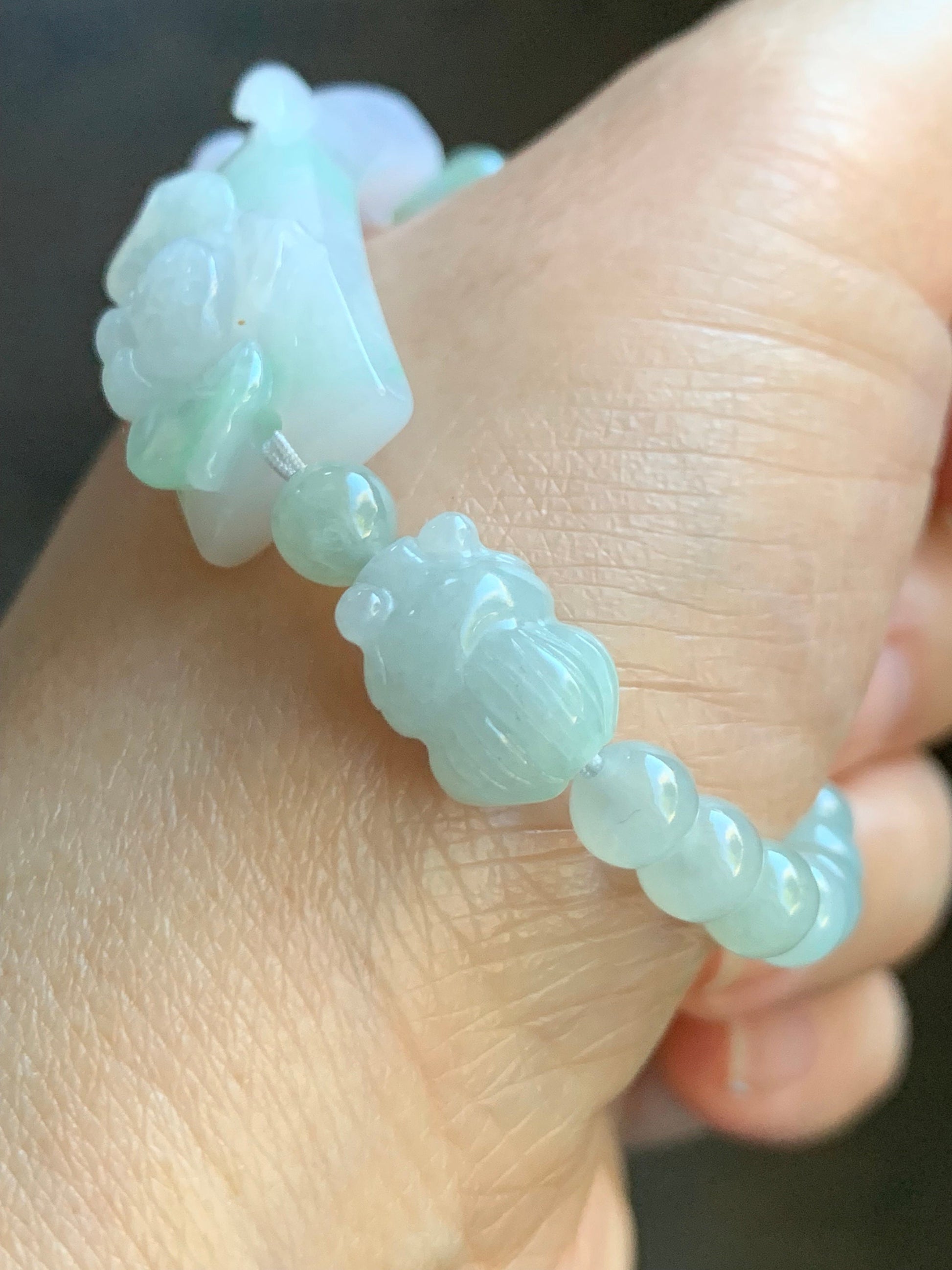 Natural Burmese Grade A Icy Translucent Light Purple & Green Jadeite Spring Color Lotus Flower Beaded Bracelet Adjustable 天然缅甸冰春彩翡翠莲花手牌手串