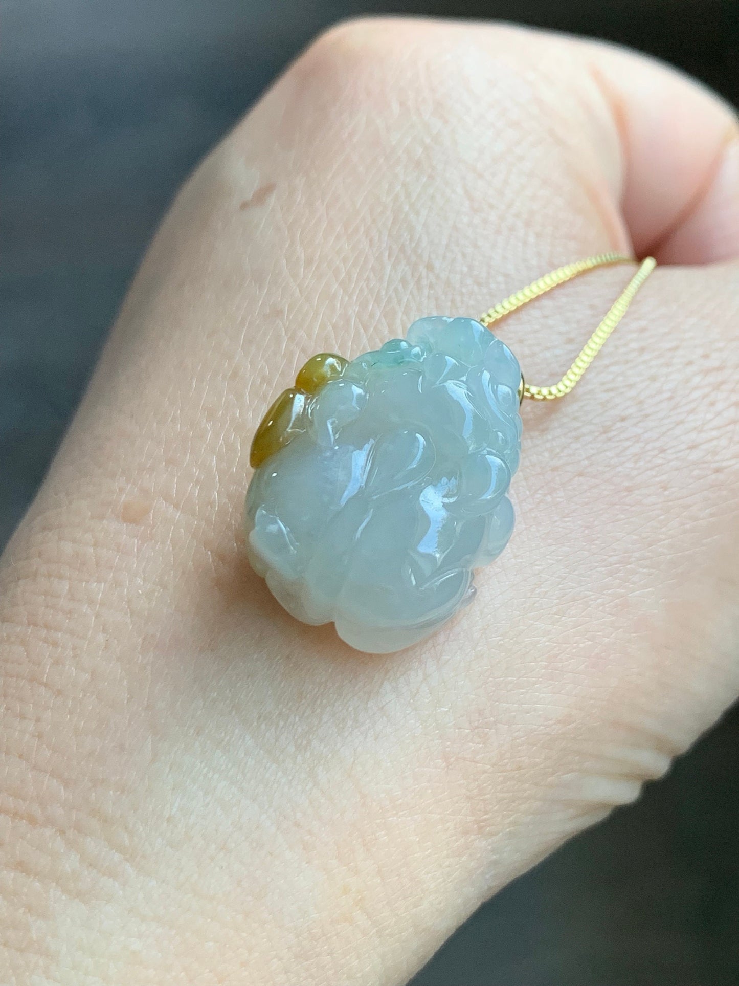 Certified Natural Burmese Muna Icy Translucent Gelatinous Yellow Marbled Jadeite Pixiu Pendant 18K Yellow Gold Diamond 天然缅甸木纳冰胶飘黄翡翠貔貅镶嵌吊坠
