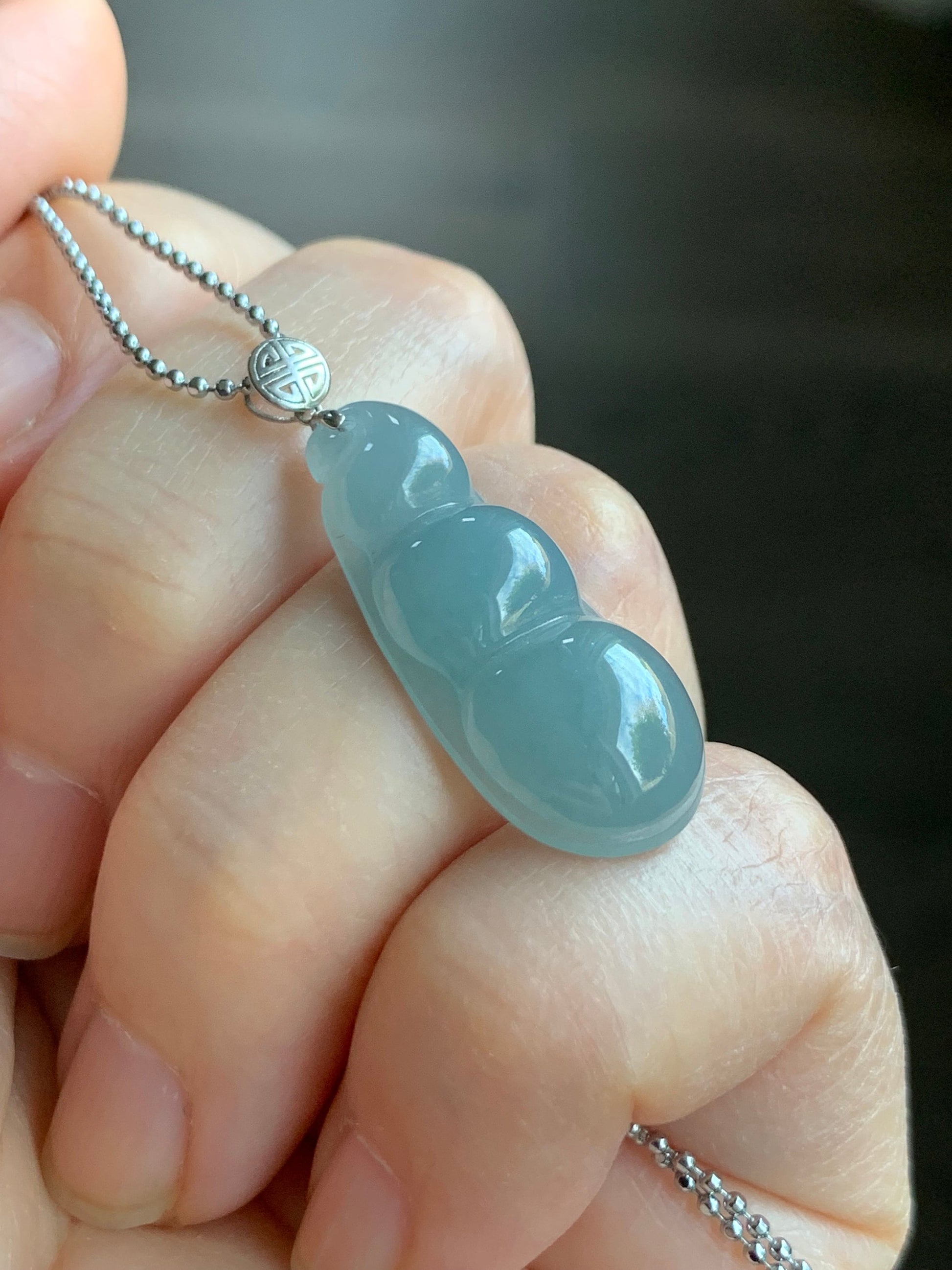 Natural Guatemalan Icy Translucent Light Dusty Blue Jadeite Peapod Pendant 18K White Gold 天然冰危蓝翡翠福豆吊坠 BTH113 A