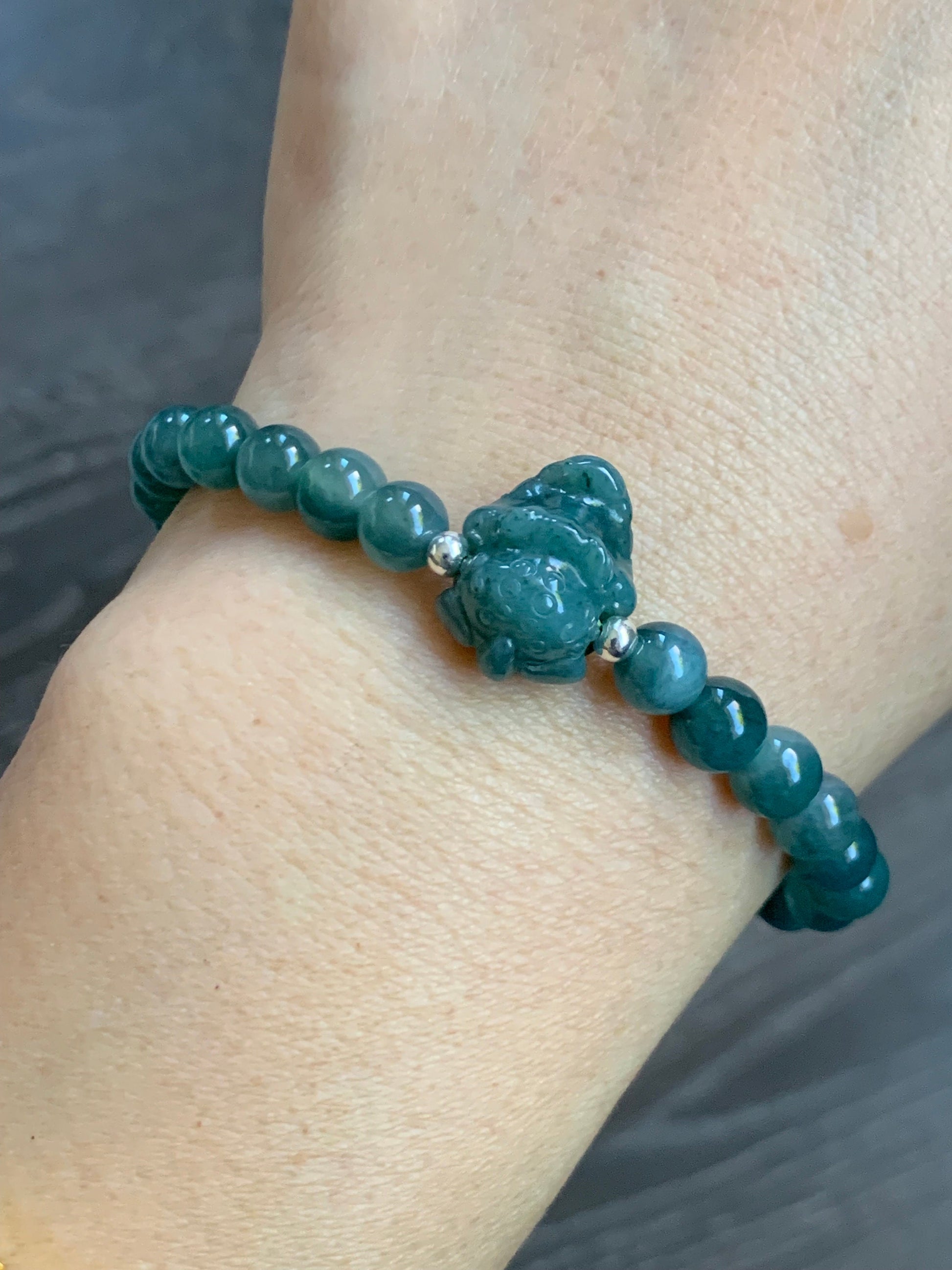 Natural Guatemalan Icy Translucent Dark Teal Blue Jadeite Carved Crocodile Charm Beaded Bracelet 6.75” Sterling Silver 天然冰危蓝水翡翠鳄鱼宝宝圆珠手串