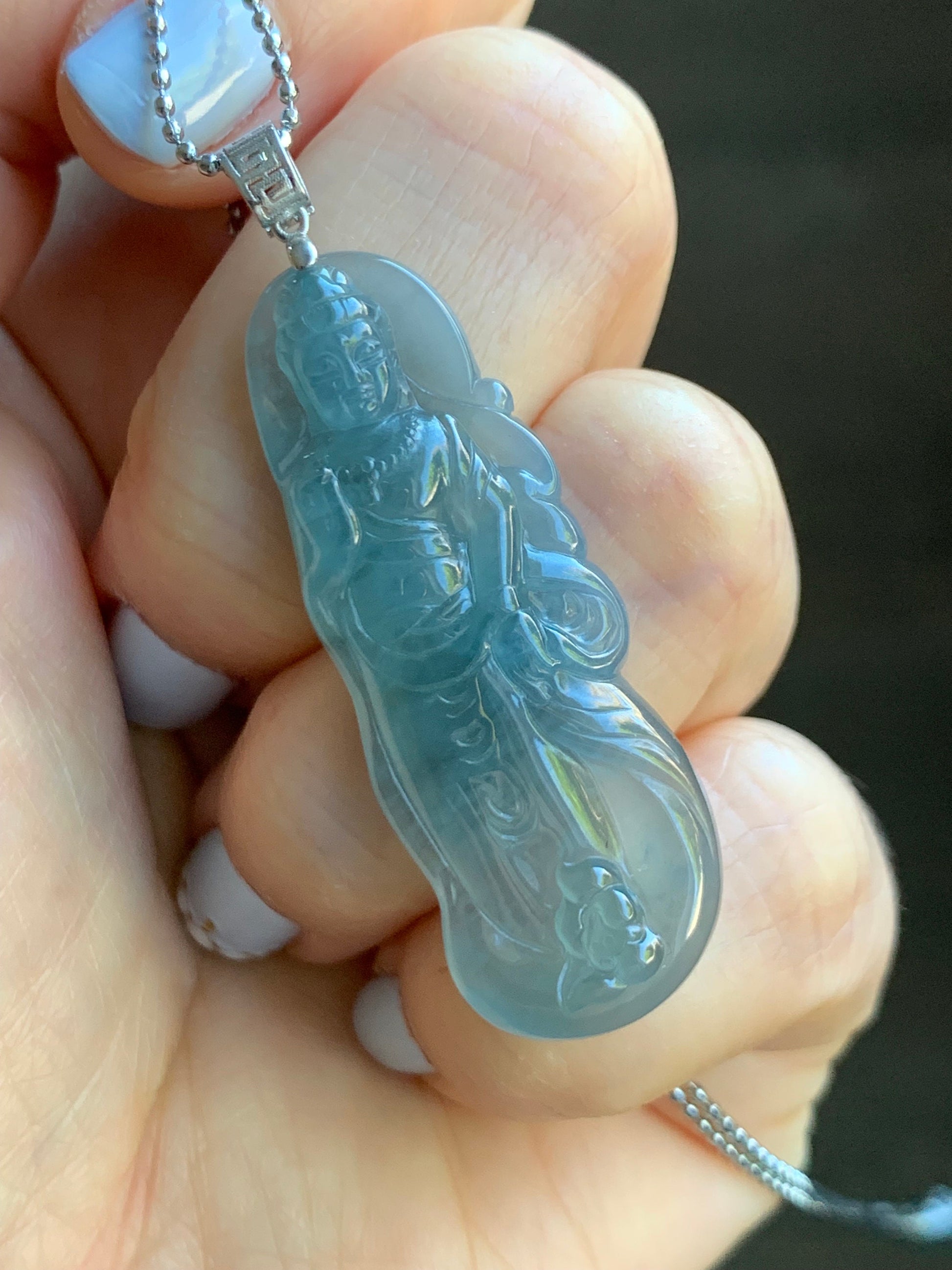 Natural Guatemalan Icy Highly Translucent Gelatinous Blue Jadeite Guanyin Pendant 18K White Gold Bail 天然冰胶危蓝翡翠观音镶嵌吊坠