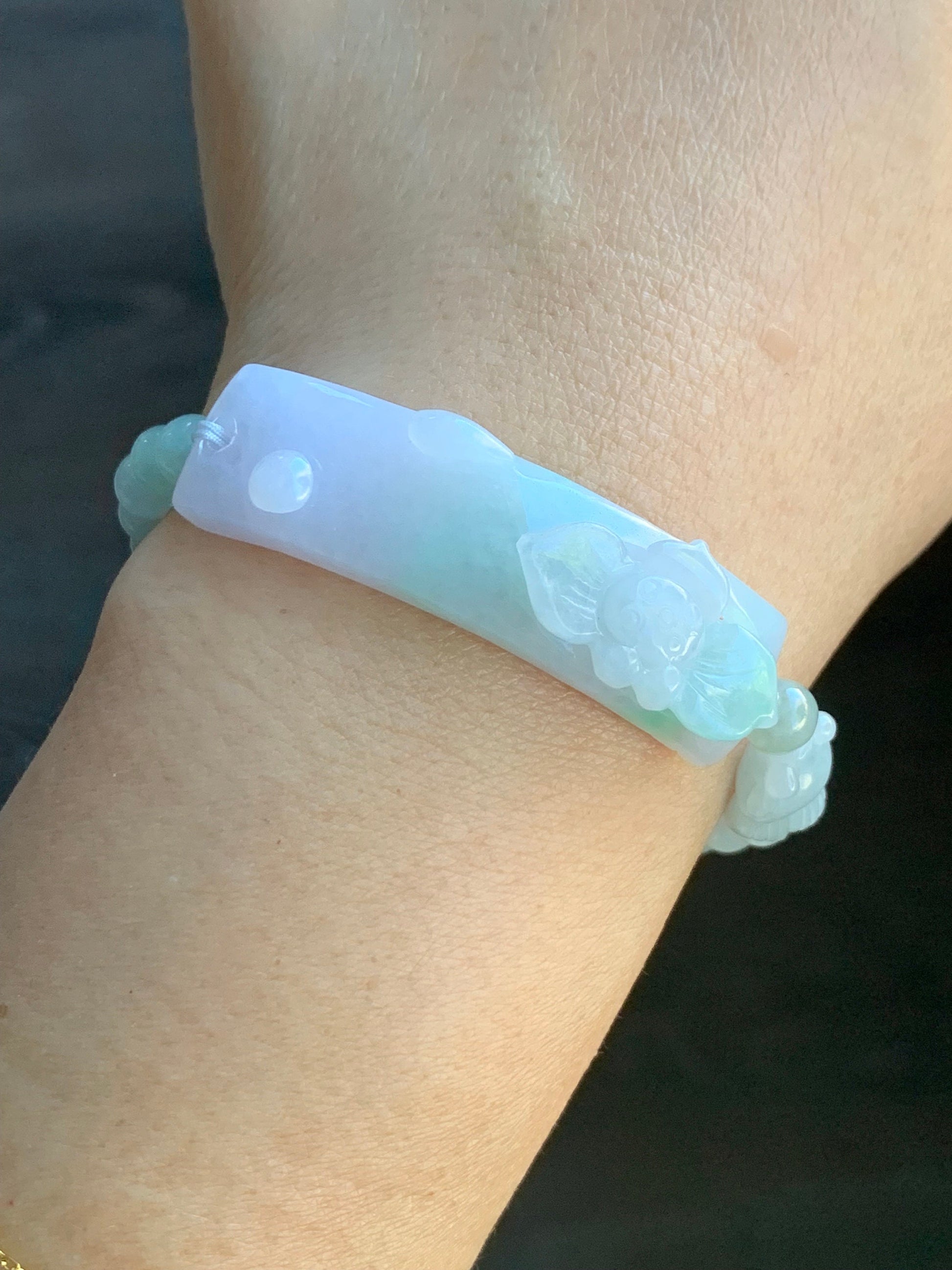 Natural Burmese Grade A Icy Translucent Light Purple & Green Jadeite Spring Color Lotus Flower Beaded Bracelet Adjustable 天然缅甸冰春彩翡翠莲花手牌手串