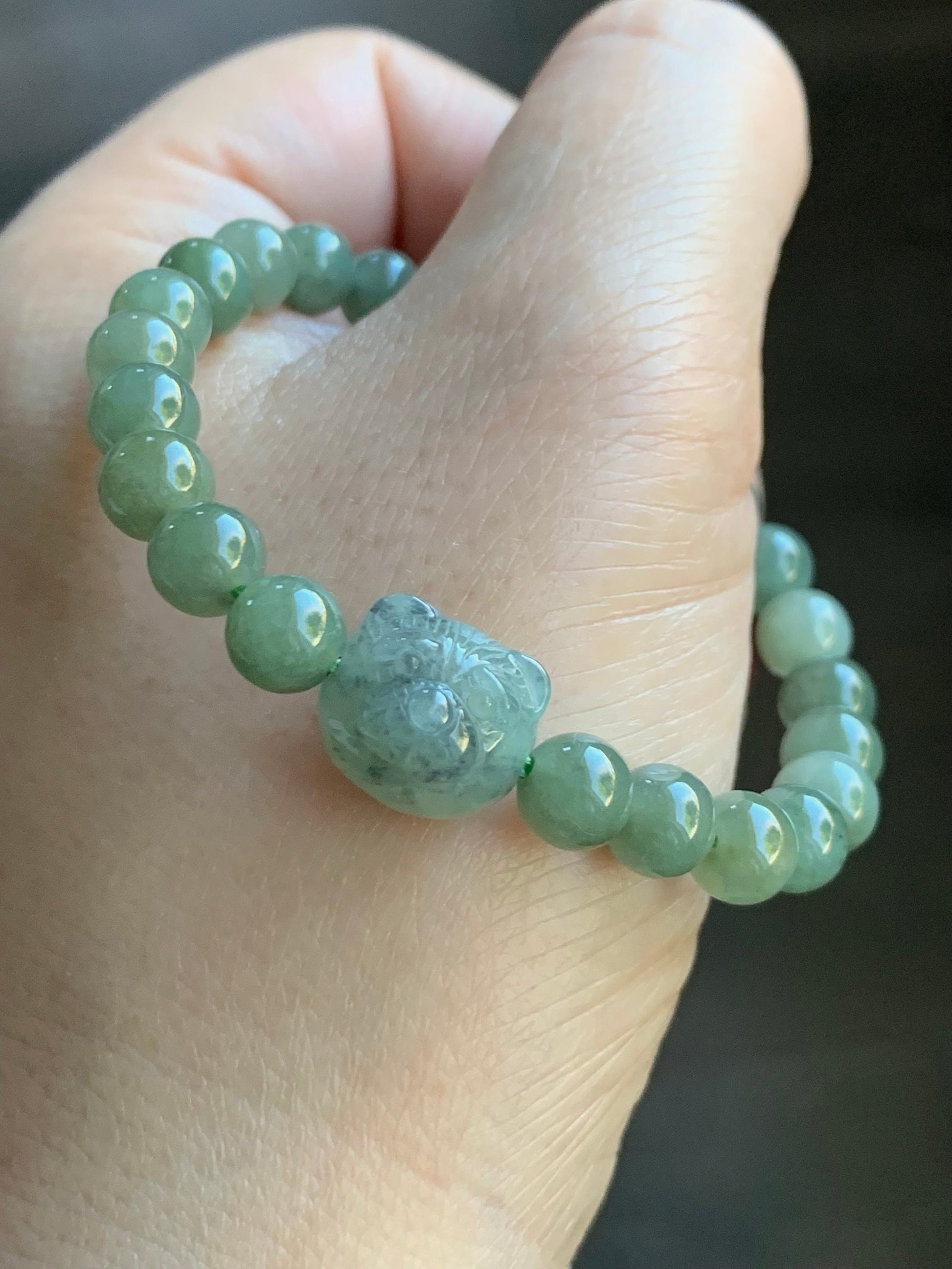 Natural Burmese Icy Translucent Gelatinous Olive Green Jadeite Beads Green Wuji Teddy Bear Beaded Bracelet 6.25” 天然缅甸冰胶油晴翡翠圆珠绿乌鸡小熊手串