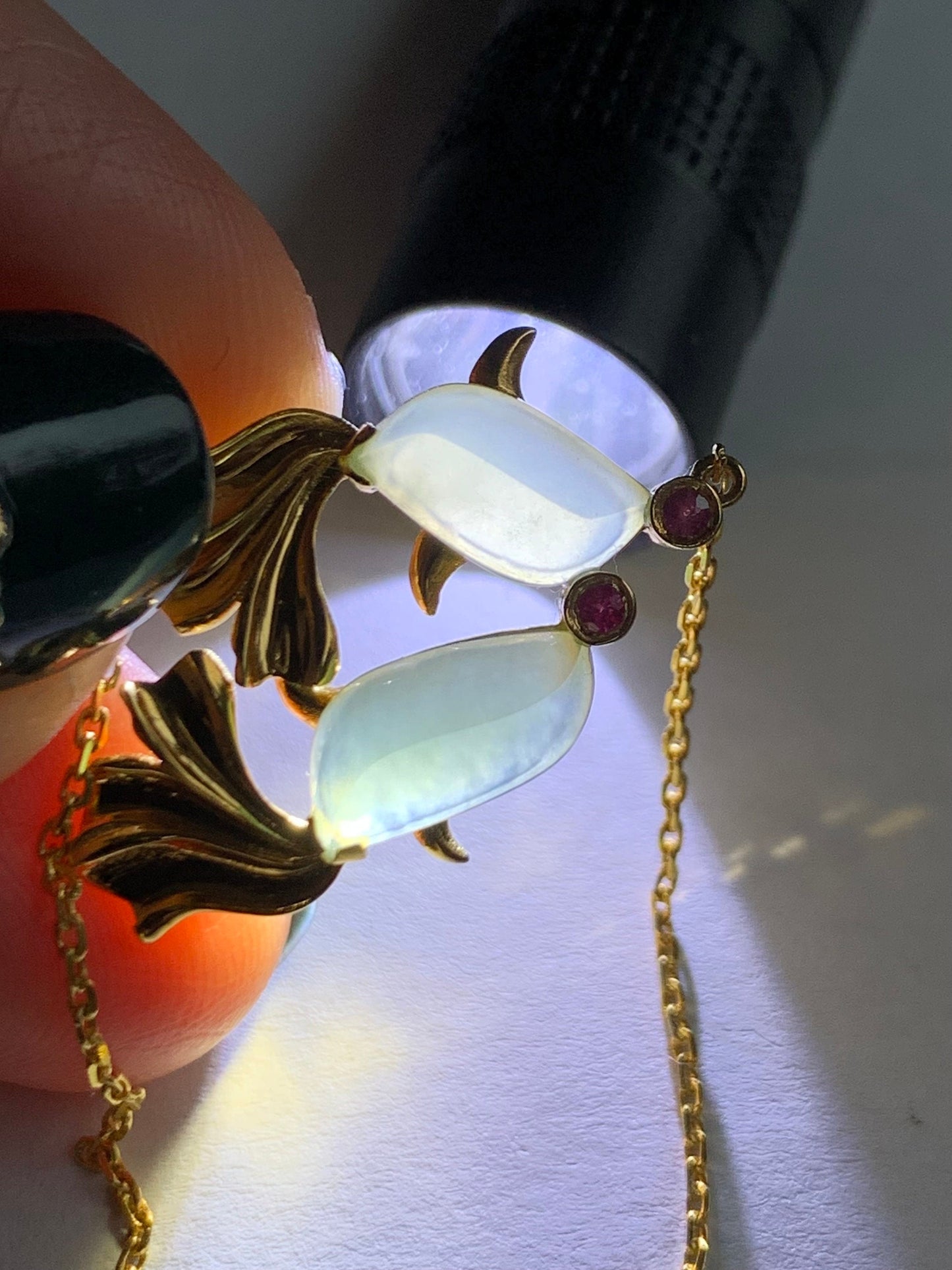Certified Natural Burmese Highly Translucent Light Green Jadeite Double Fish Necklace 18K Yellow Gold & Ruby 天然缅甸正冰起晴底翡翠双鱼镶嵌锁骨链