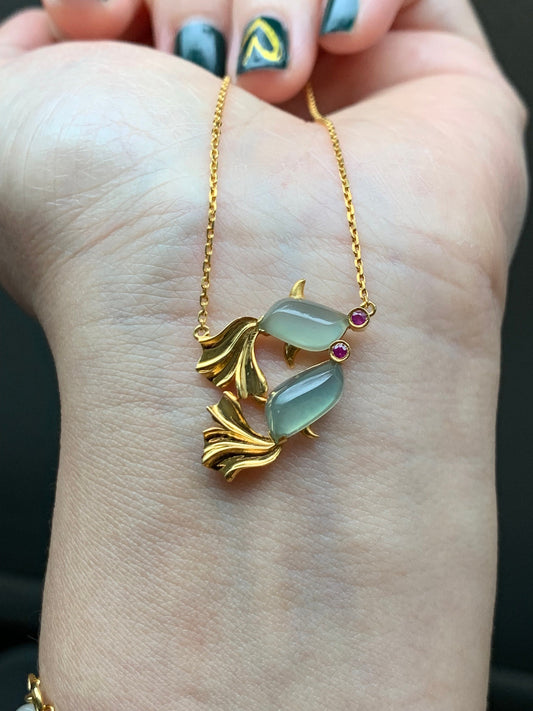 Certified Natural Burmese Highly Translucent Light Green Jadeite Double Fish Necklace 18K Yellow Gold & Ruby 天然缅甸正冰起晴底翡翠双鱼镶嵌锁骨链