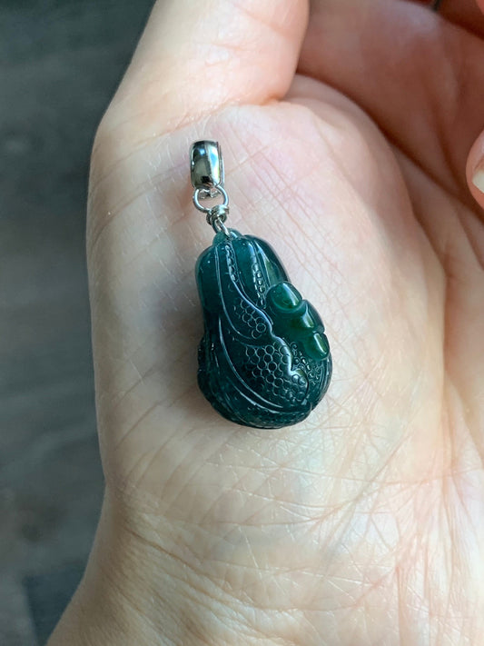 Natural Guatemalan Icy Translucent Dark Teal Blue Green Marbled Jadeite Carved Napa Cabbage Ruyi Pendant Sterling Silver 天然冰危深蓝绿翡翠白菜百财如意吊坠