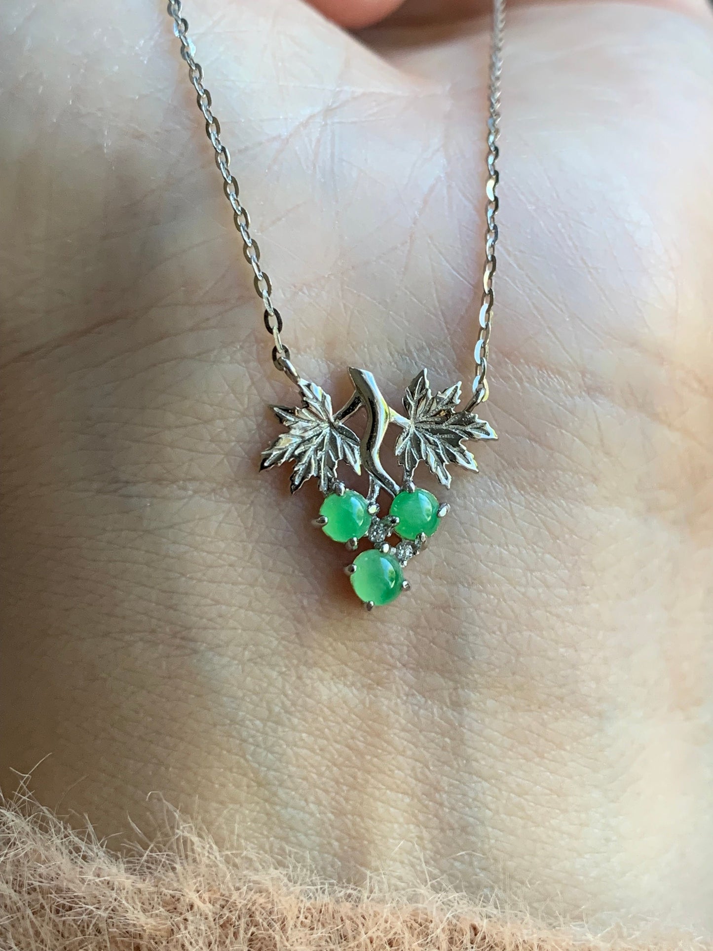 Natural Burmese Icy Translucent Apple Green Jadeite Grapes Pendant Necklace 16”-18” adjustable S925 Sterling Silver 天然缅甸冰果绿翡翠葡萄银镶吊坠锁骨链