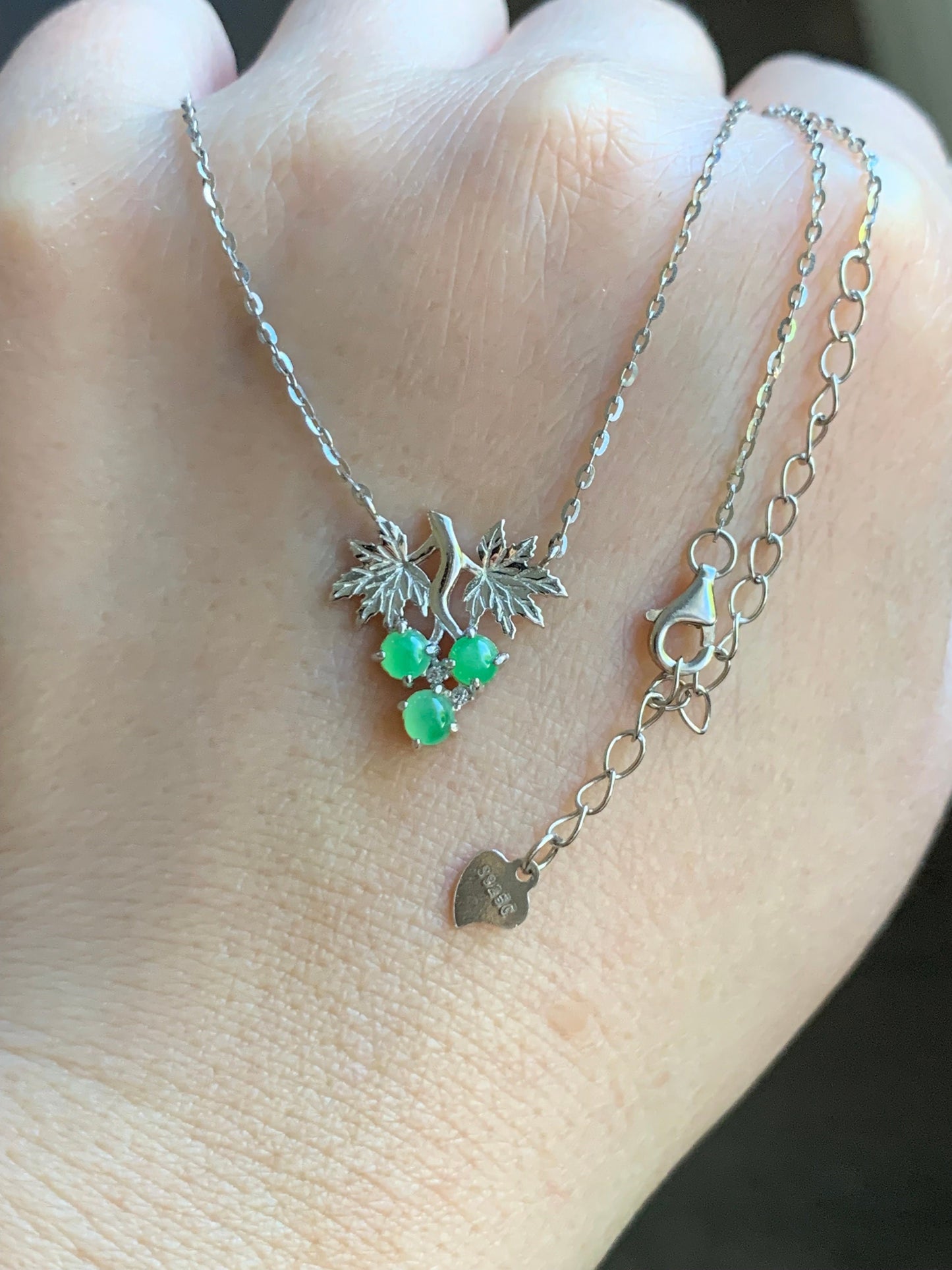 Natural Burmese Icy Translucent Apple Green Jadeite Grapes Pendant Necklace 16”-18” adjustable S925 Sterling Silver 天然缅甸冰果绿翡翠葡萄银镶吊坠锁骨链
