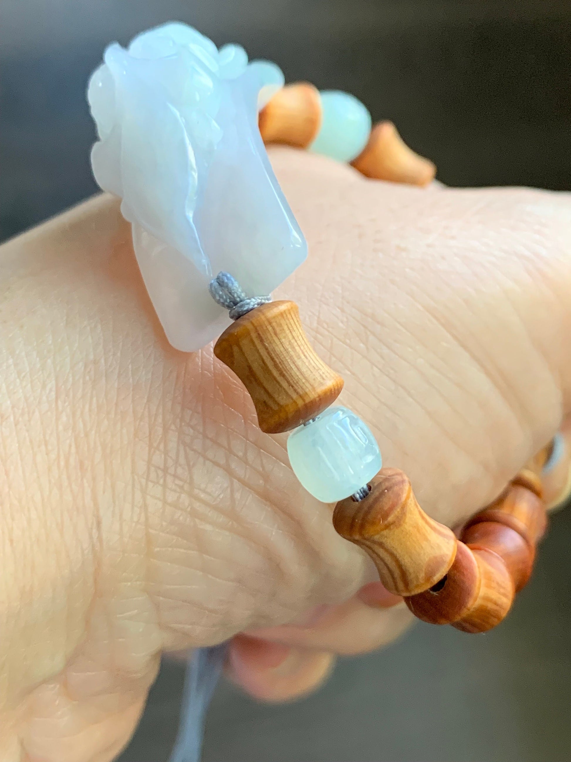 Natural Burmese Icy Translucent Light Purple Green Marbled Jadeite Carved Goldfish YaBai Bamboo Beads Bracelet 6.5” 天然缅甸冰胶淡春彩翡翠金鱼手牌崖柏木珠手串