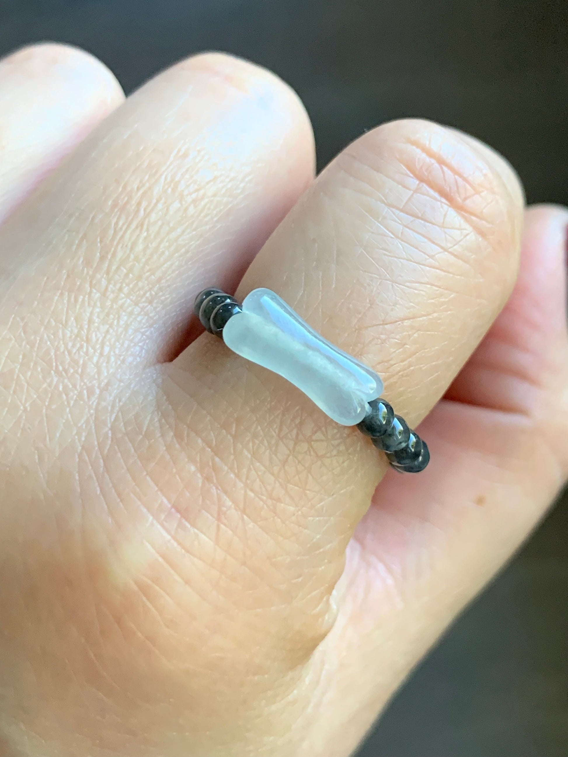 Natural Burmese Icy Translucent White Jadeite Petite Beads & Light Blue Turtle Shell Beaded Ring size 10.5 Stretchy 天然缅甸白冰起光翡翠小骨头戒圈