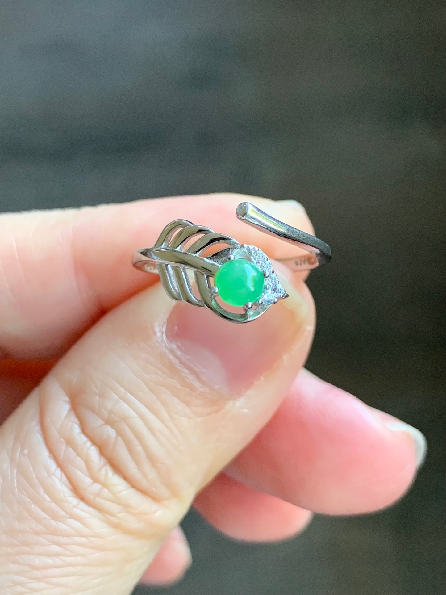 Natural Burmese Icy Translucent Apple Green Jadeite Feather Design Bypass Ring S925 Sterling Silver Sz 6.5 Adjustable 天然缅甸果绿翡翠羽毛开口银镶戒指 1120B