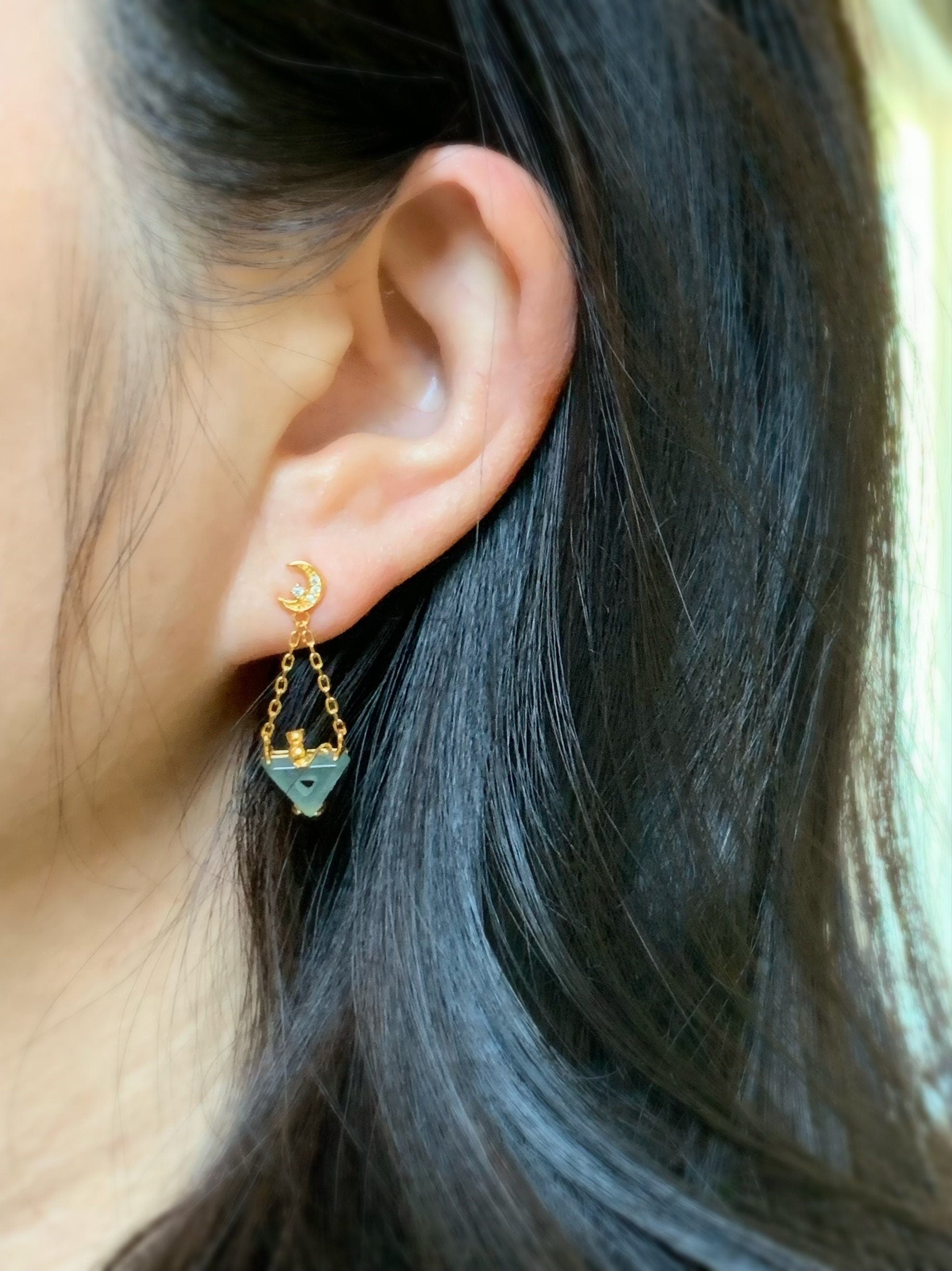 Natural Guatemalan Icy Highly Translucent Light Blue Jadeite Cat Stud Earrings S925 Sterling Silver Yellow Gold Finish 天然冰危淡蓝翡翠猫咪银镶耳钉