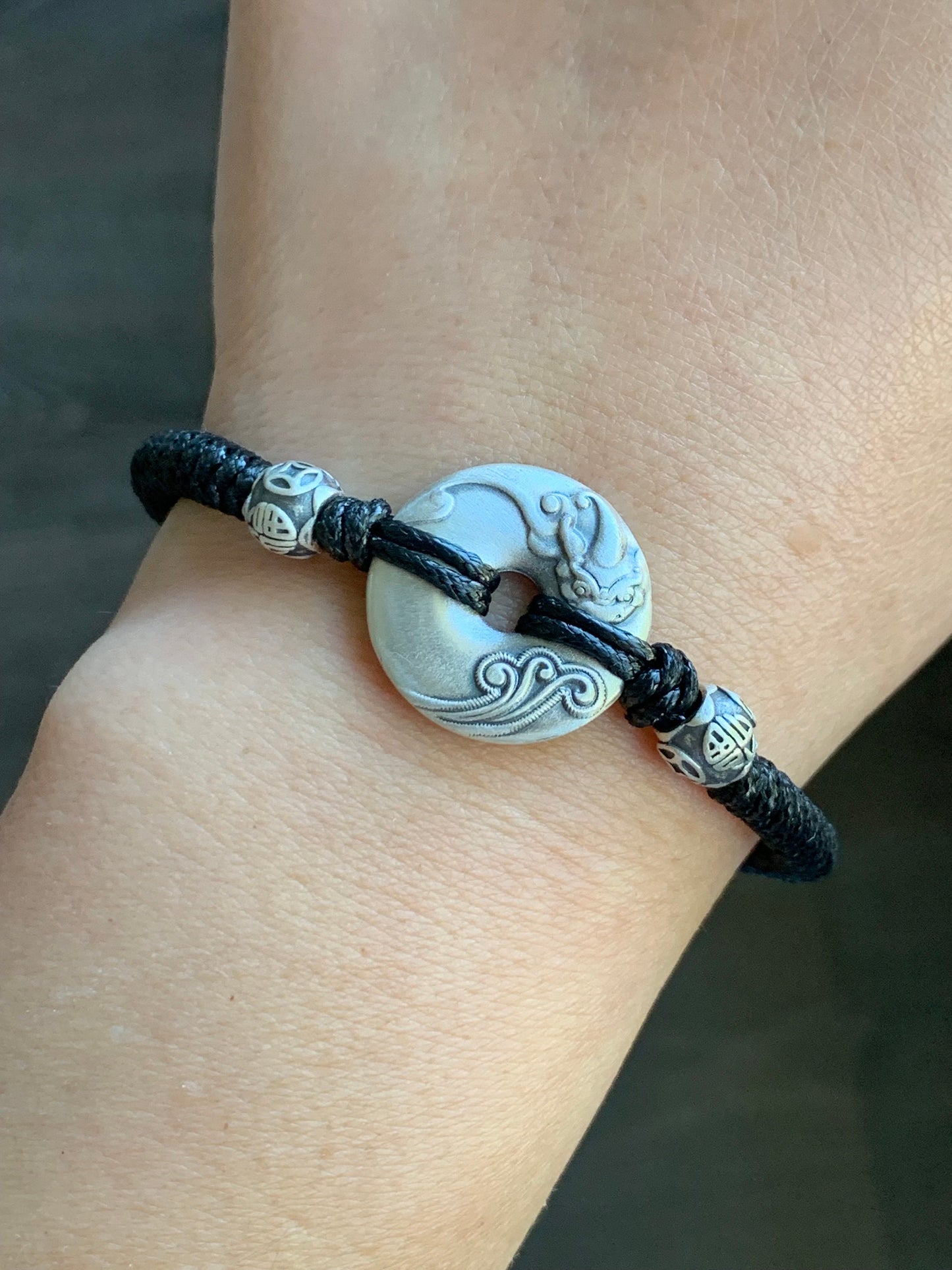 Solid 999 Sterling Silver Pixiu Engraved Ping An Kou Donut Blessing Amulet Red or Black Rope Bracelet 6.75” 13 grams 999足银手工貔貅平安扣纳福招财手绳