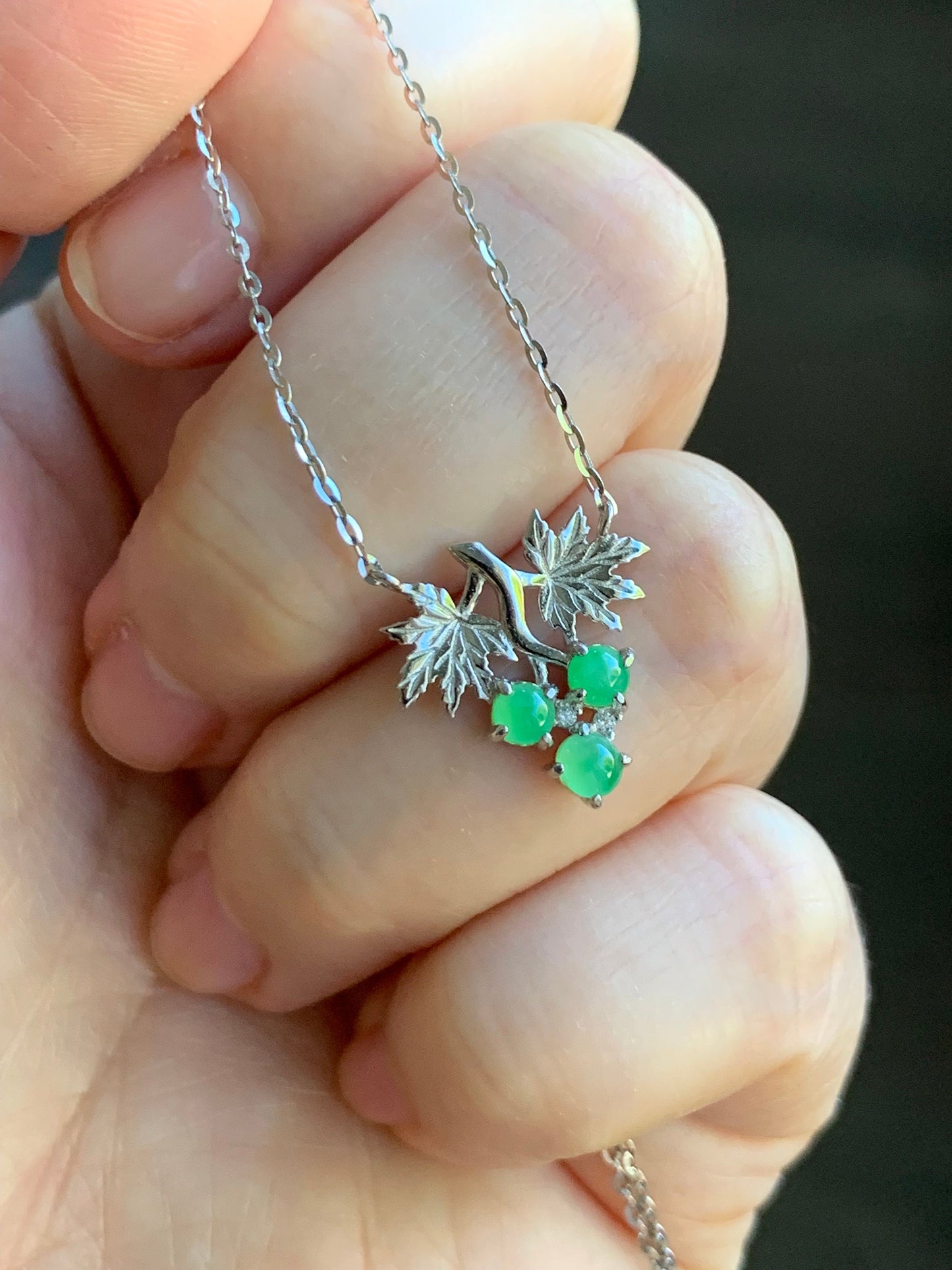 Natural Burmese Icy Translucent Apple Green Jadeite Grapes Pendant Necklace 16”-18” adjustable S925 Sterling Silver 天然缅甸冰果绿翡翠葡萄银镶吊坠锁骨链