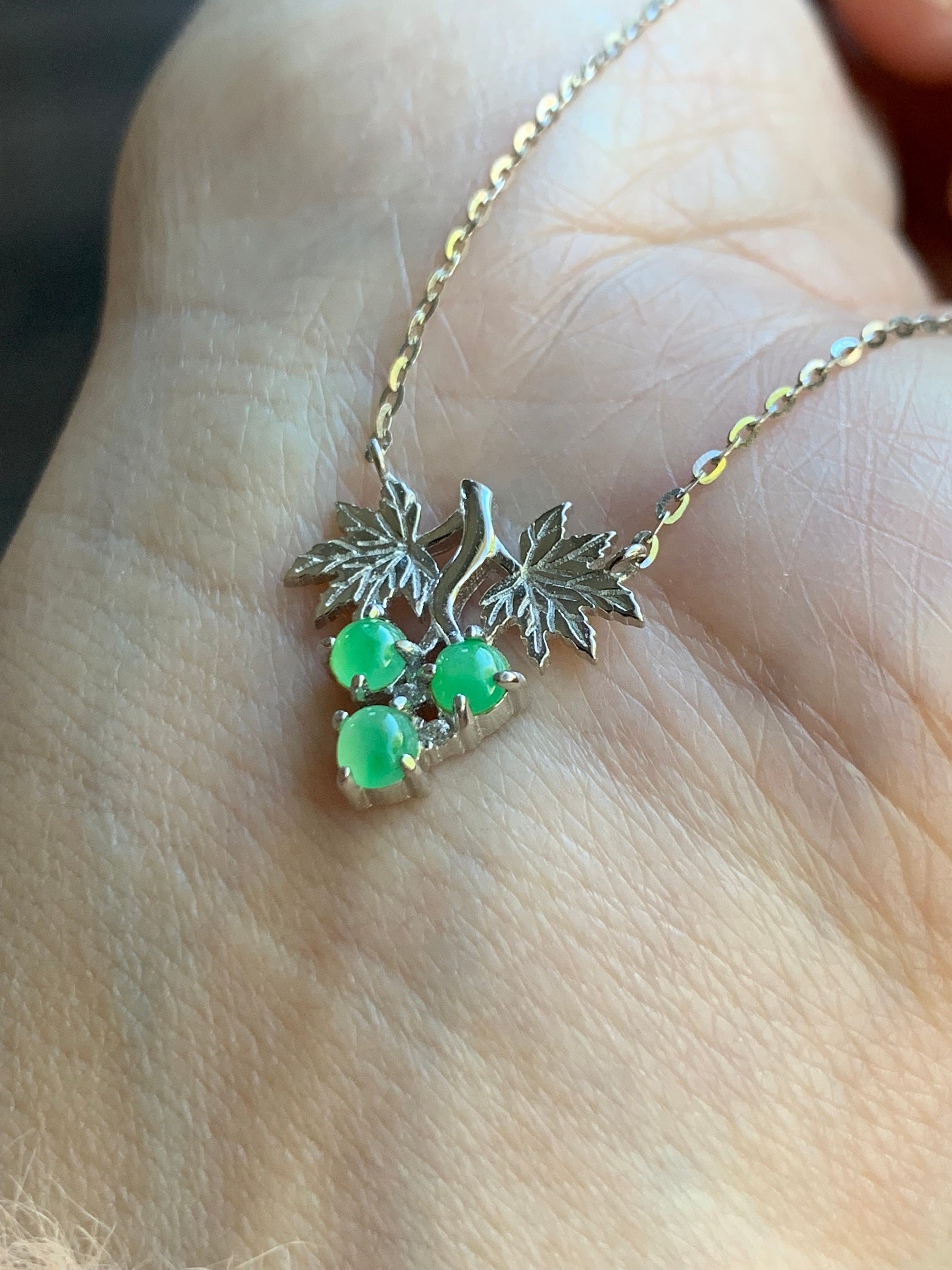 Natural Burmese Icy Translucent Apple Green Jadeite Grapes Pendant Necklace 16”-18” adjustable S925 Sterling Silver 天然缅甸冰果绿翡翠葡萄银镶吊坠锁骨链