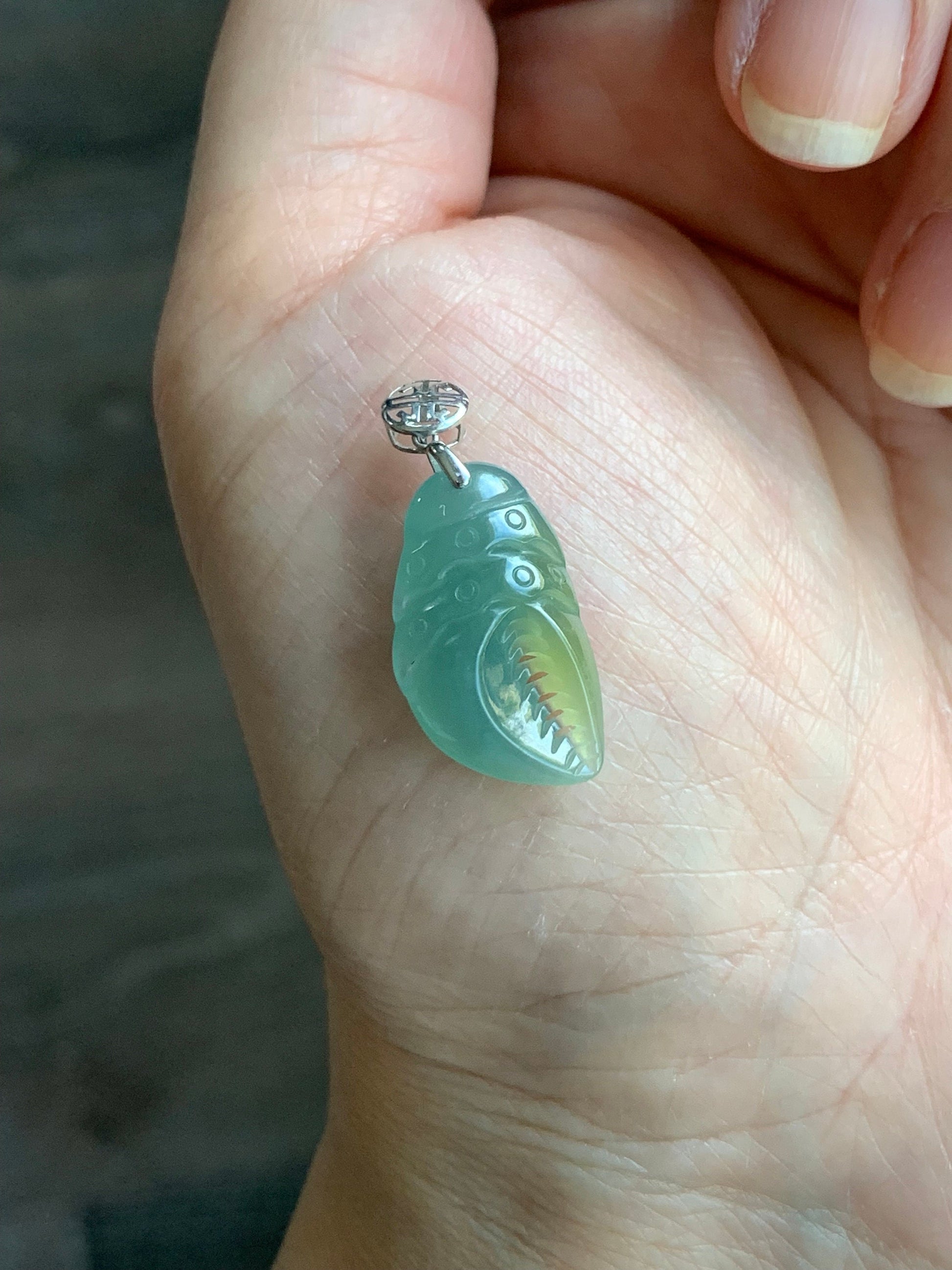 Natural Guatemalan Icy Translucent Dusty Blue & Yellow Jadeite Crab Claw Pendant 18K White Gold Bail 天然冰危蓝加黄翡翠蟹钳镶嵌吊坠