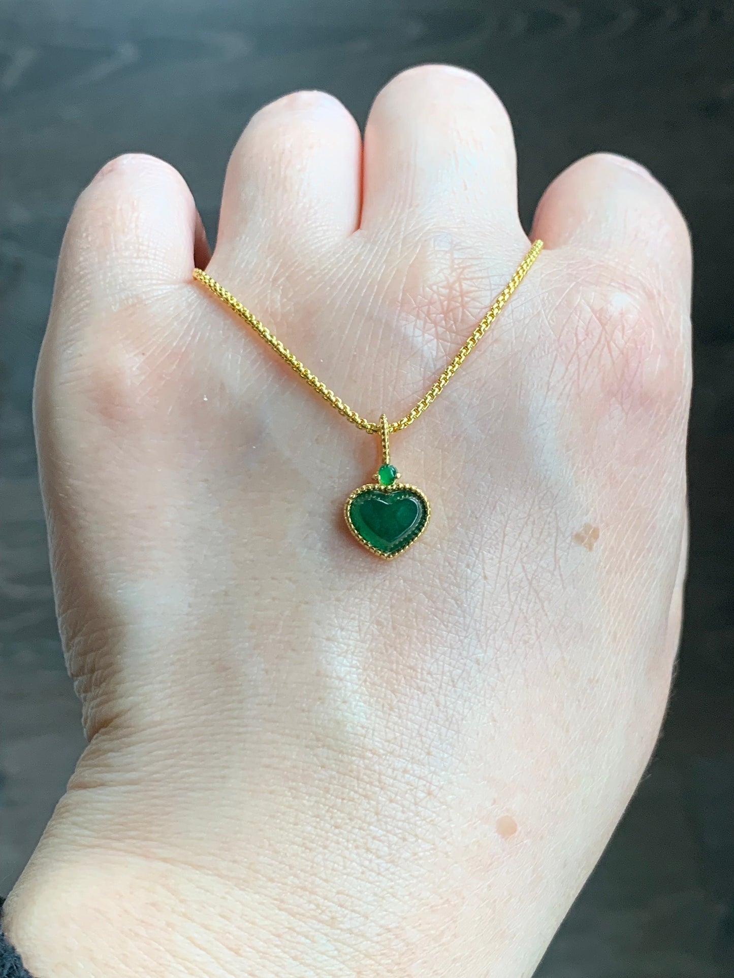 Natural Guatemalan Icy Highly Translucent Vibrant Green Jadeite Faceted Heart Pendant Sterling Silver Yellow Gold Finish 天然冰危绿翡翠爱心蛋面银镶吊坠 A