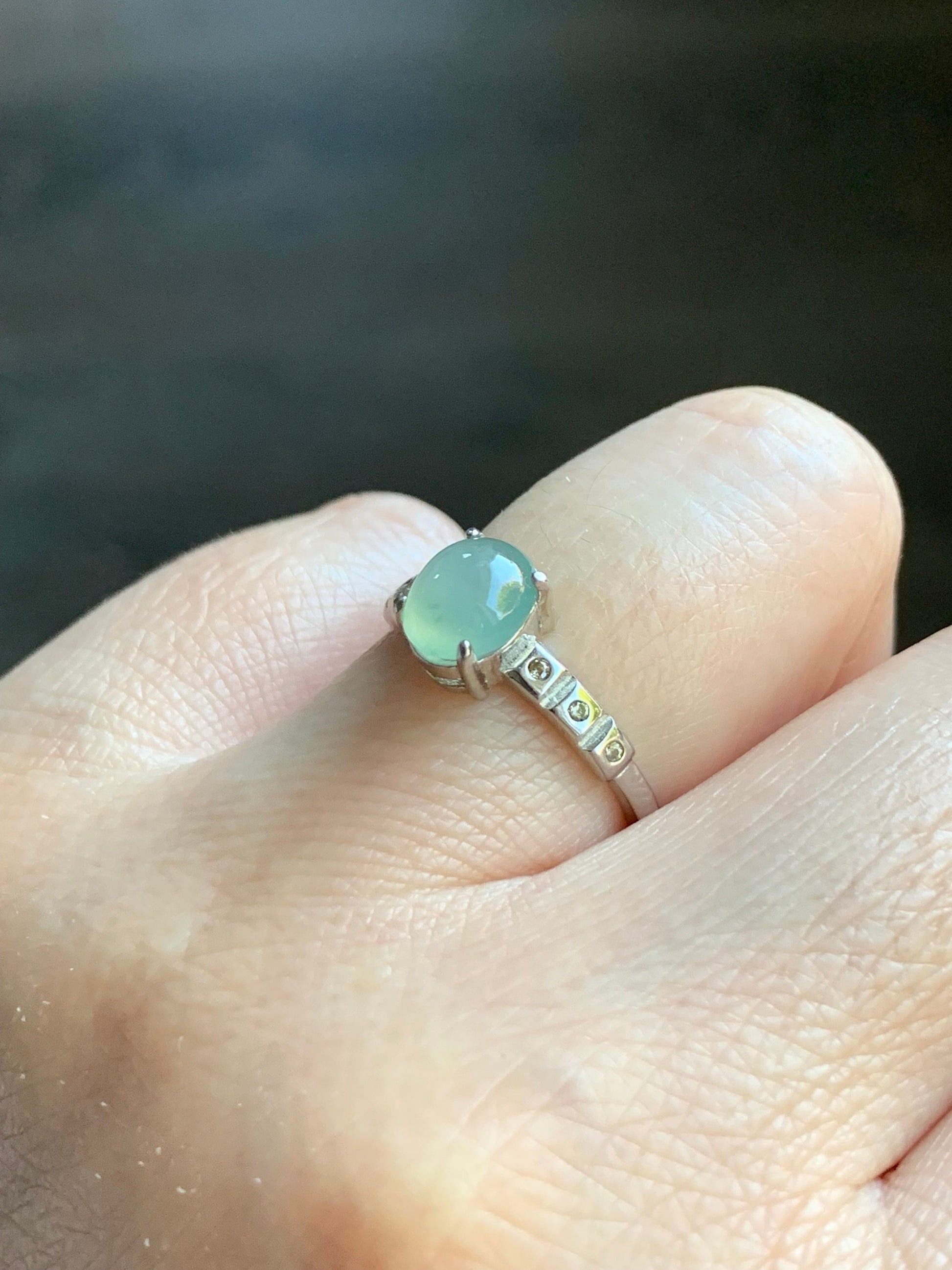 Natural Burmese Icy Translucent Light Green Jadeite Oval Cabochon Solitaire Ring S925 Sterling Silver Size 6.5 天然缅甸冰晴色翡翠蛋面银镶戒指 1120D
