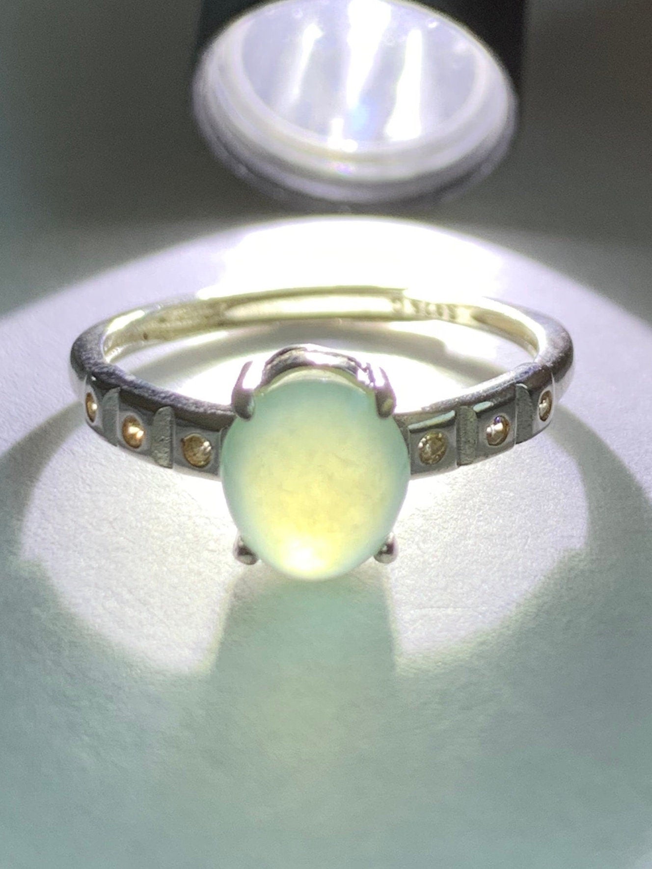 Natural Burmese Icy Translucent Light Green Jadeite Oval Cabochon Solitaire Ring S925 Sterling Silver Size 6.5 天然缅甸冰晴色翡翠蛋面银镶戒指 1120D