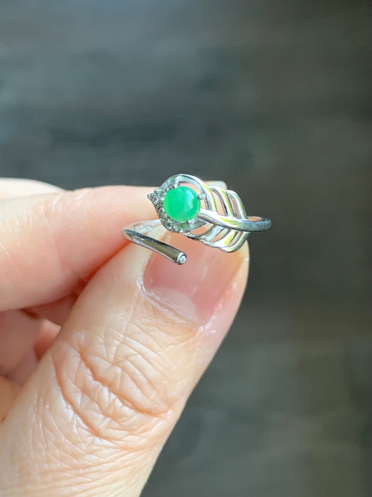 Natural Burmese Icy Translucent Apple Green Jadeite Feather Design Bypass Ring S925 Sterling Silver Sz 6.5 Adjustable 天然缅甸果绿翡翠羽毛开口银镶戒指 1120B