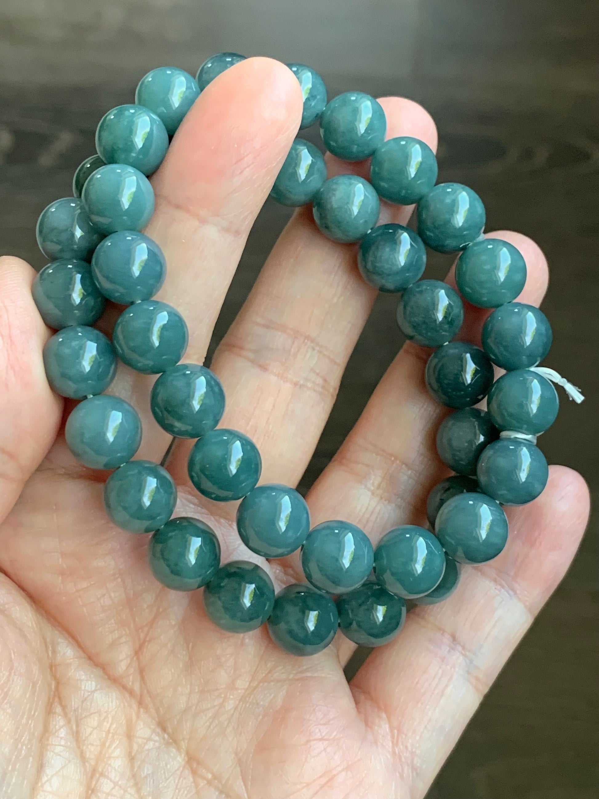 Natural Guatemalan Translucent Teal Blue Jadeite Beaded Bracelet Stretchy 9.5mm 7.25” 32g 天然冰危糯种蓝绿翡翠圆珠手串 WTB21