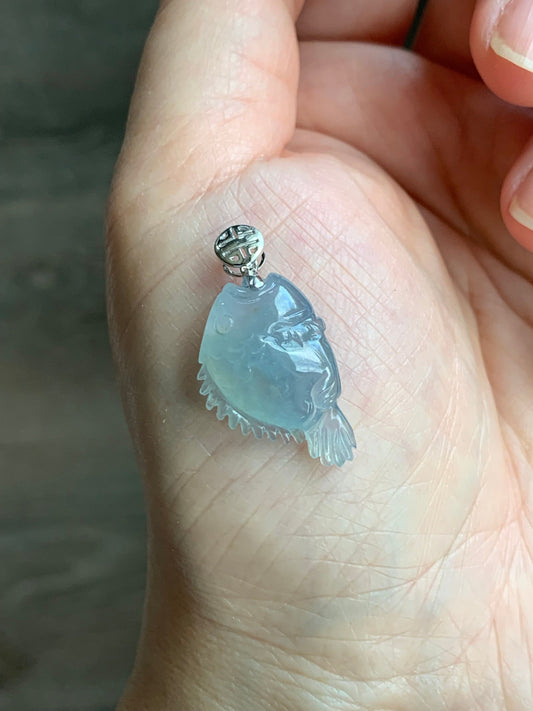 Certified Natural Burmese Icy Translucent Gelatinous Light Blue Jadeite Fish Pendant 18K White Gold 3.17 grams 天然缅甸冰胶淡蓝翡翠鱼镶嵌吊坠