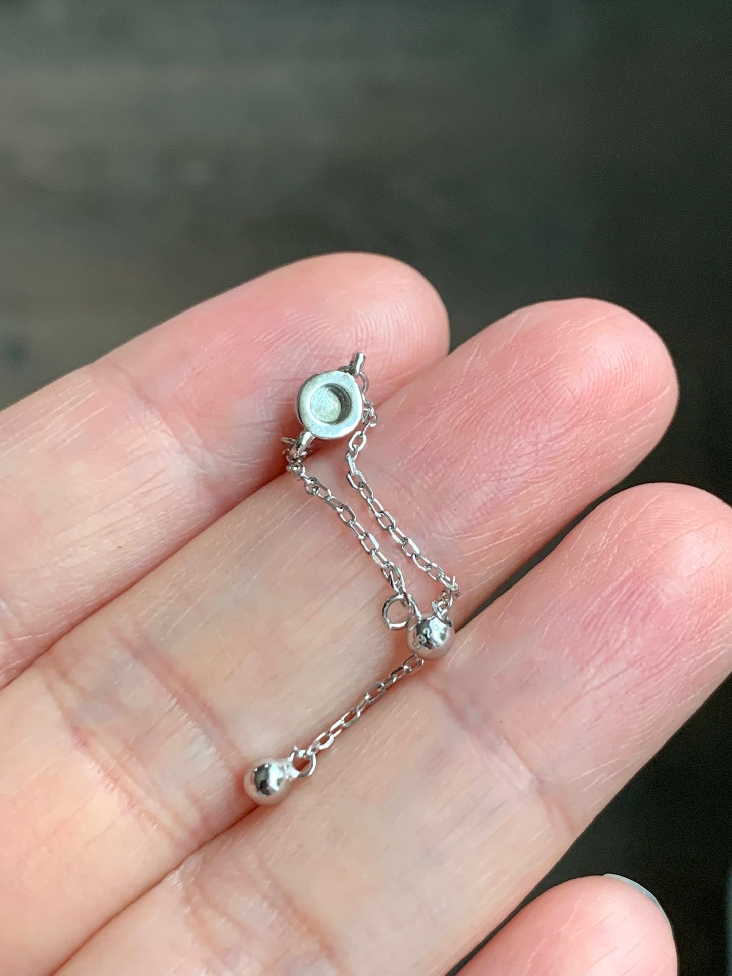 Natural Guatemalan Grade A Icy Vibrant Green Jadeite Round Cabochon Petite Chain Ring S925 Sterling Silver Adjustable 天然冰危绿翡翠镶嵌戒链戒指 LJ30