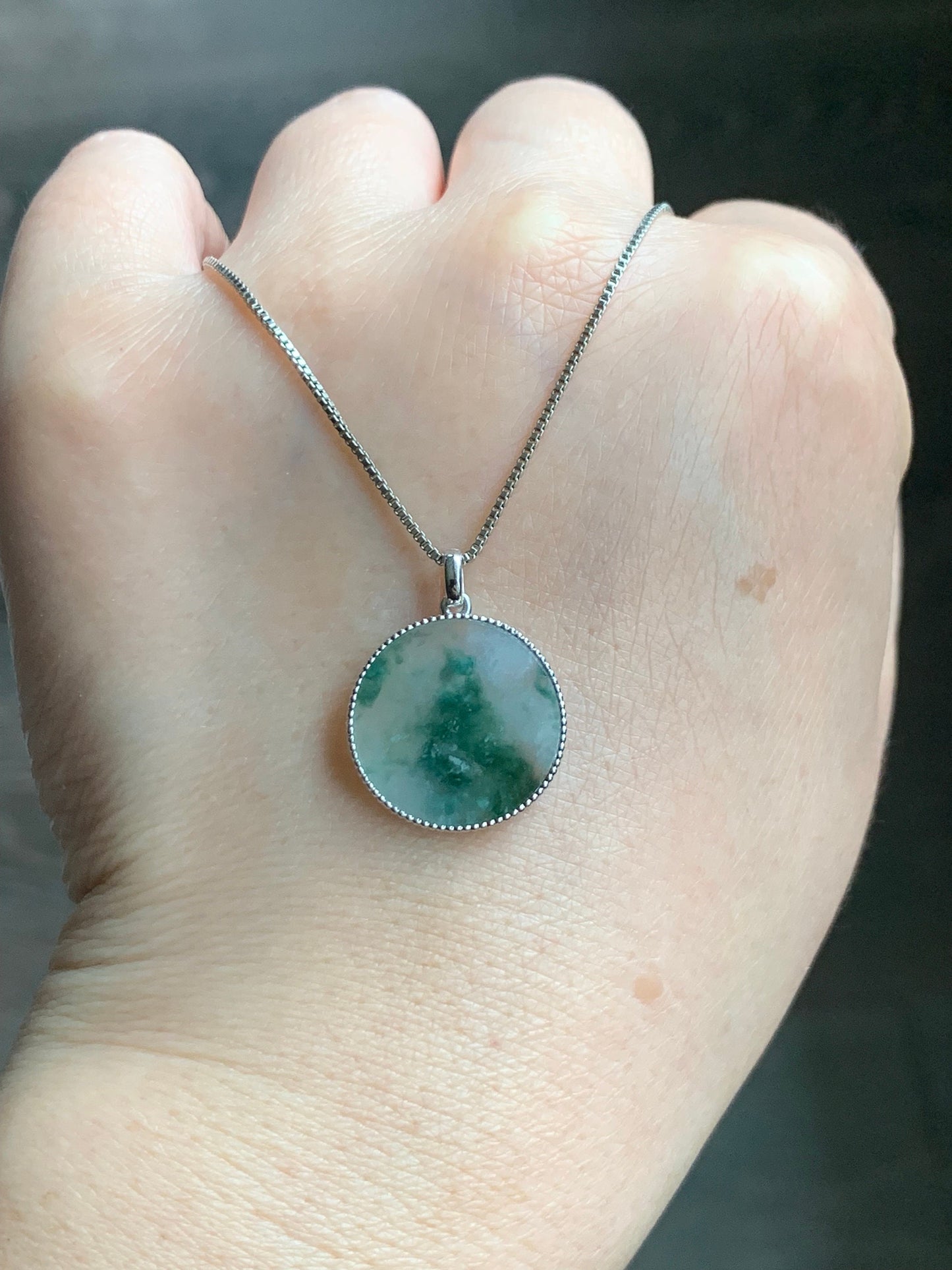 Certified Natural Burmese Icy Translucent Green Marbled Jadeite Blessing Amulet Pendant Wu Shi Pai 18K White Gold 天然缅甸冰飘花翡翠无事牌镶嵌吊坠 3299