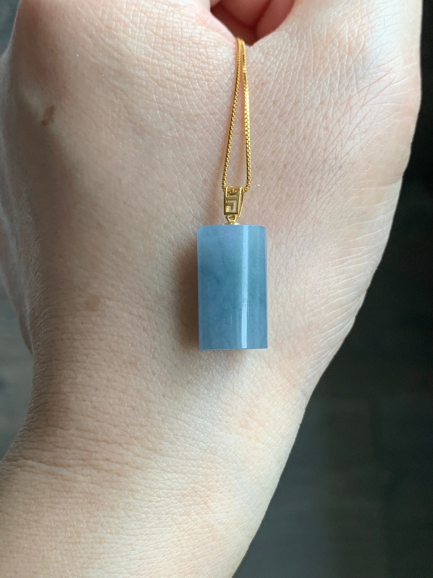 Natural Guatemalan Icy Translucent Gelatinous Purplish Blue Jadeite Cylinder Pendant 18K Yellow Gold Bail 天然冰危蓝紫翡翠圆柱镶嵌吊坠