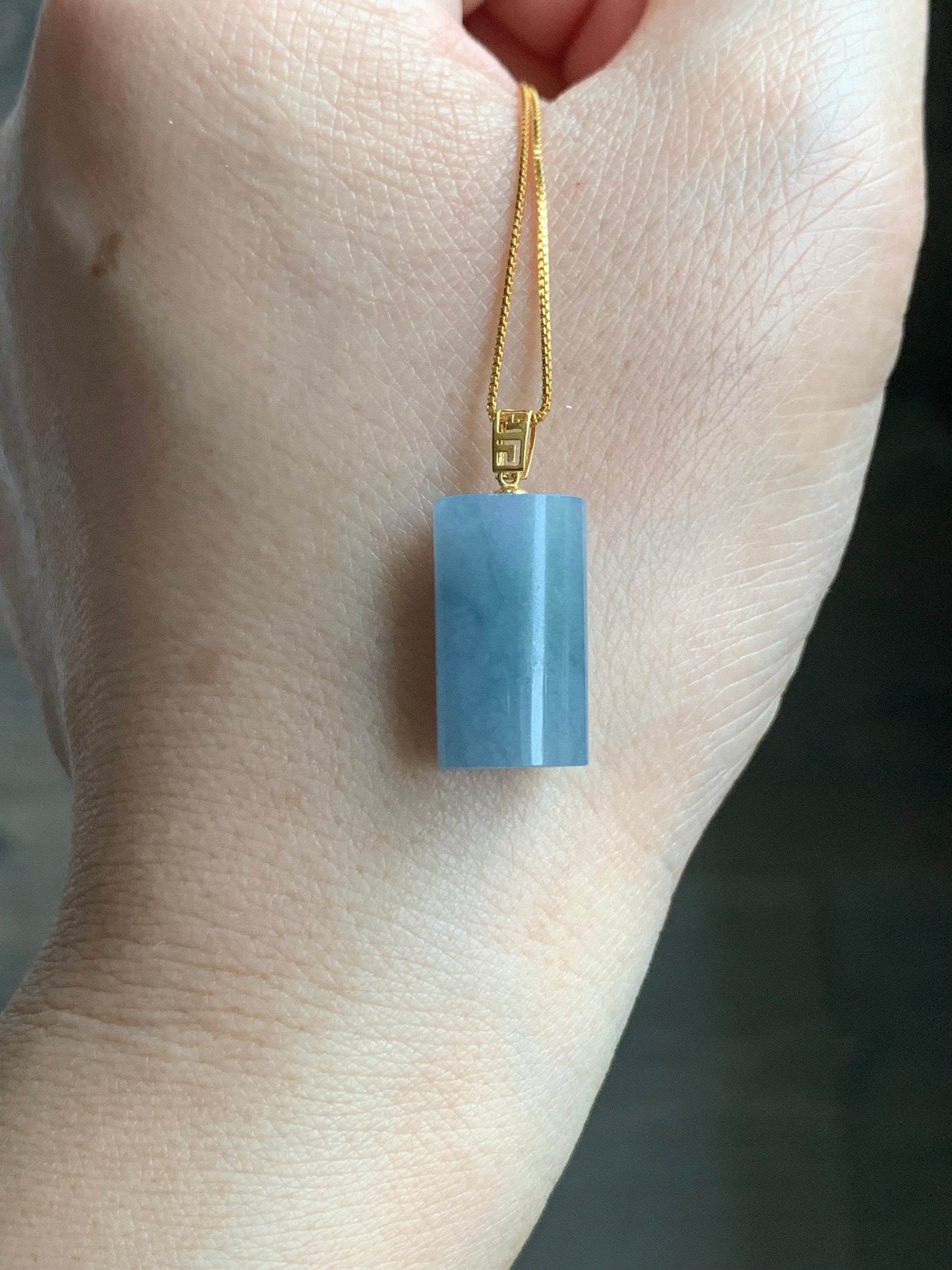 Natural Guatemalan Icy Translucent Gelatinous Purplish Blue Jadeite Cylinder Pendant 18K Yellow Gold Bail 天然冰危蓝紫翡翠圆柱镶嵌吊坠