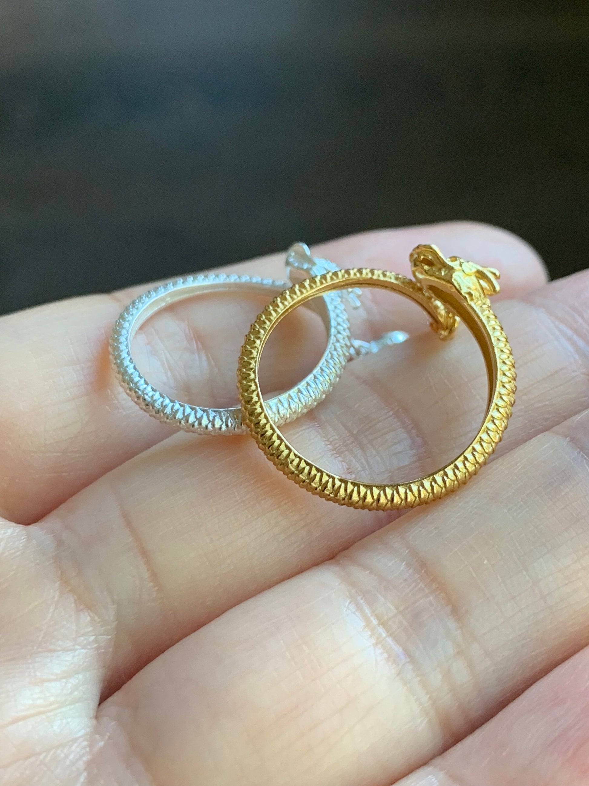 S925 Sterling Silver Dragon Bypass Style Open Band Ring Size Adjustable 3 grams S925纯银盘龙重银开口可调节戒圈