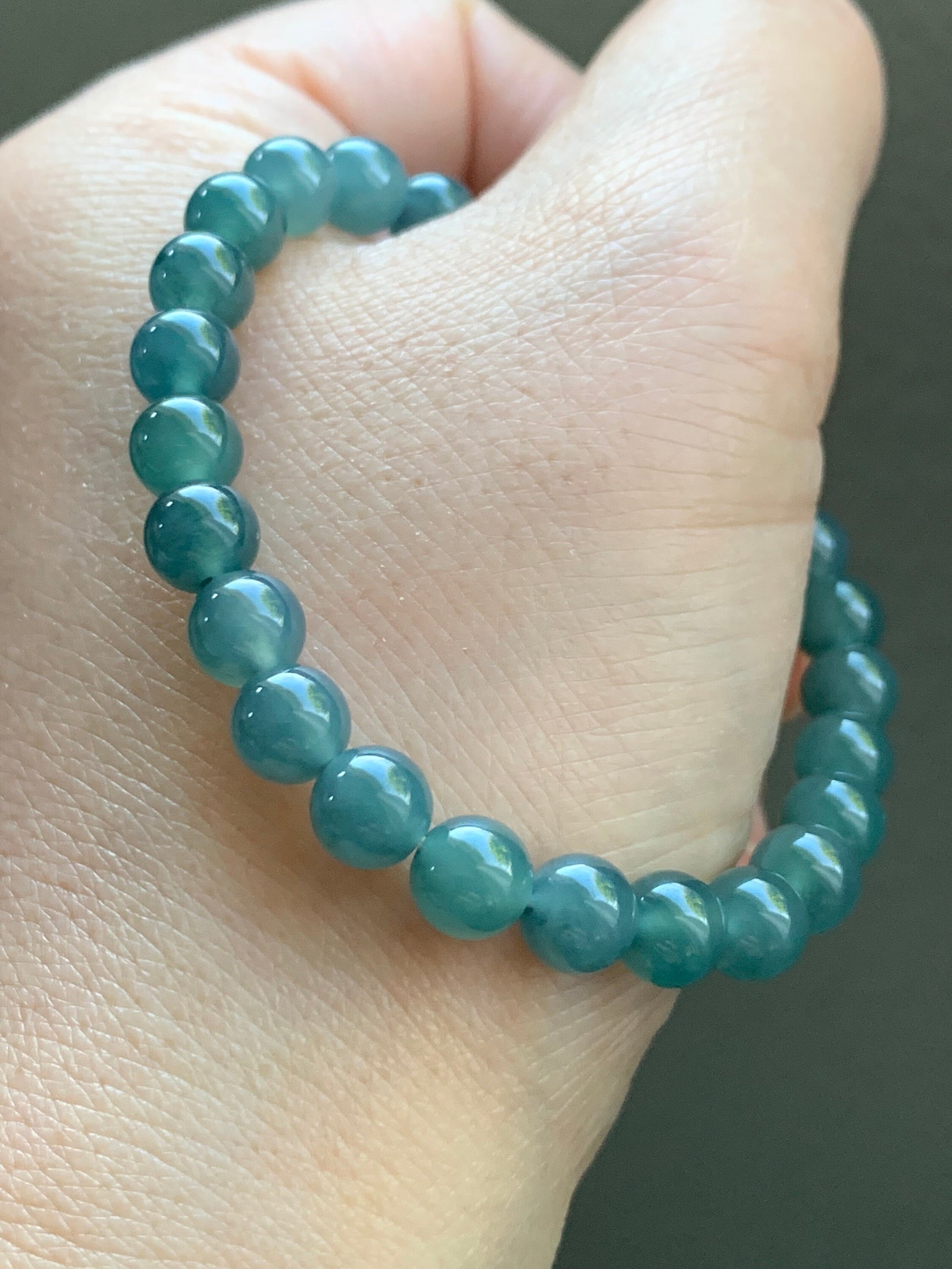 Natural Guatemalan A Graded Icy Translucent Dark Teal Blue Jadeite Beaded Bracelet 6.7mm 6.25” 14g Stretchy 天然冰危湖水蓝翡翠手串 QLLW113
