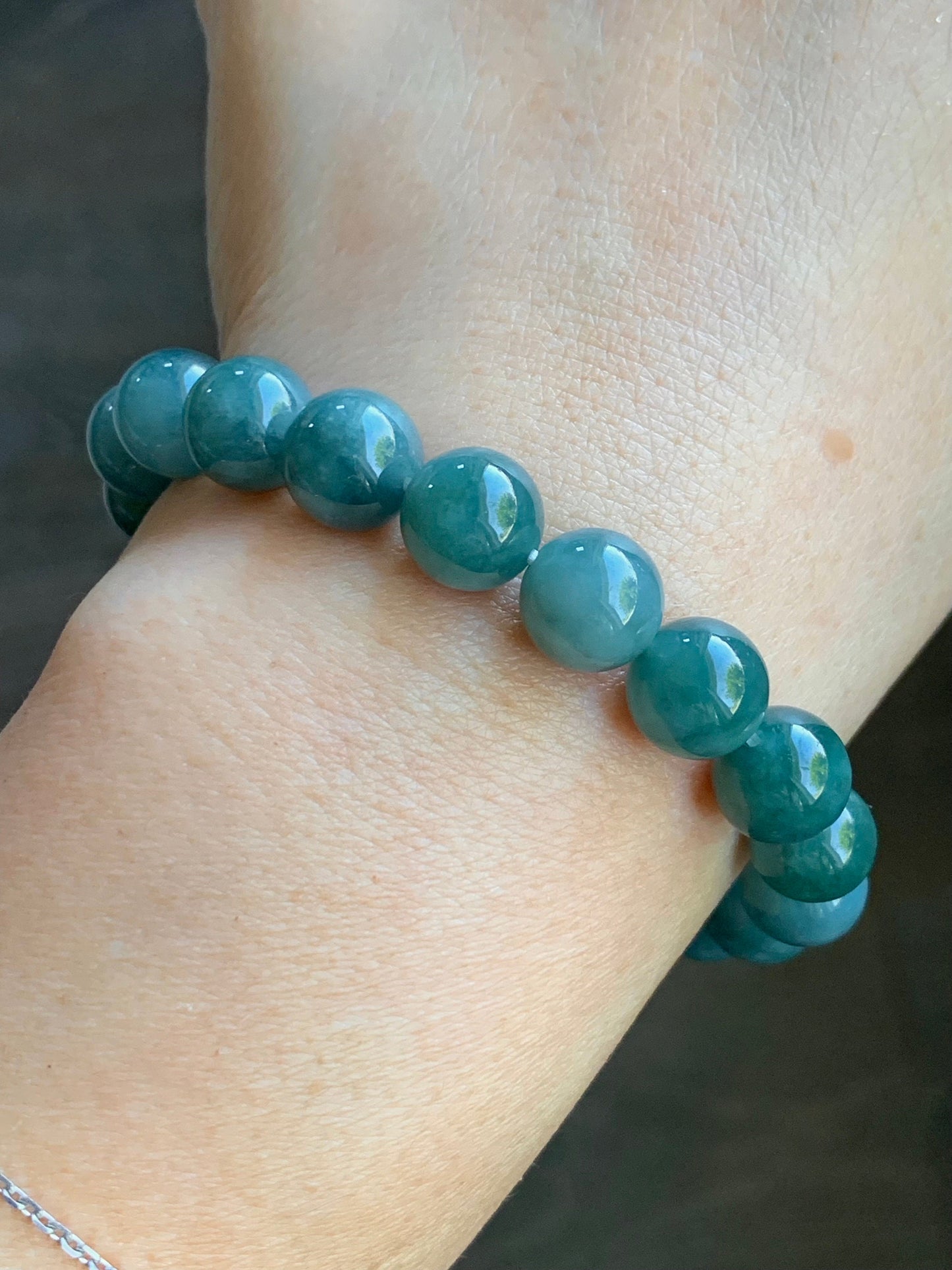 Natural Guatemalan Translucent Teal Blue Jadeite Beaded Bracelet Stretchy 9.5mm 7.25” 32g 天然冰危糯种蓝绿翡翠圆珠手串 WTB21