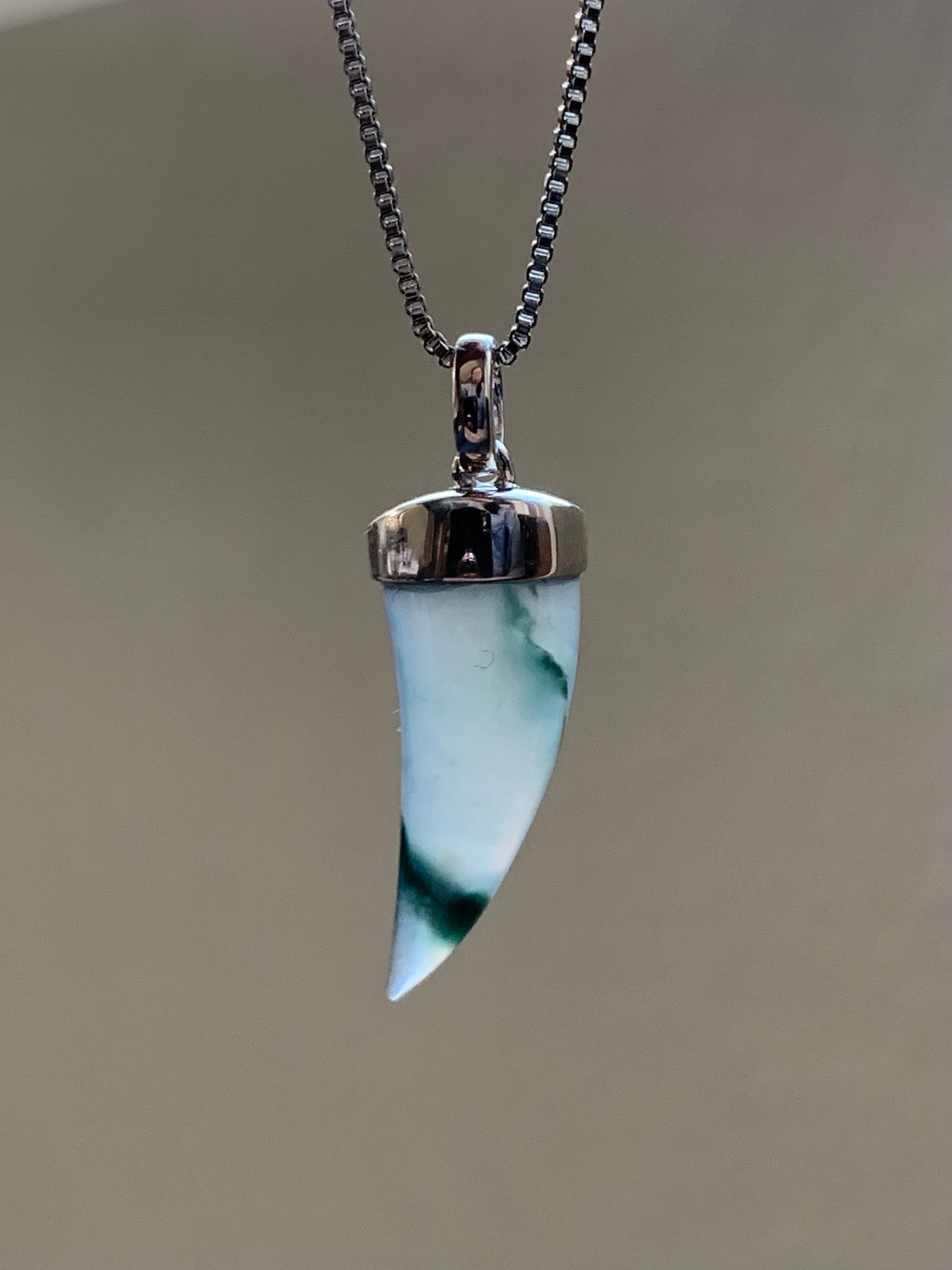 Certified Natural Burmese Icy Translucent Jadeite w/ Dark Green Marbling Dragon Tooth Pendant 18K White Gold 天然缅甸老种冰胶飘花翡翠龙牙镶嵌吊坠 3290