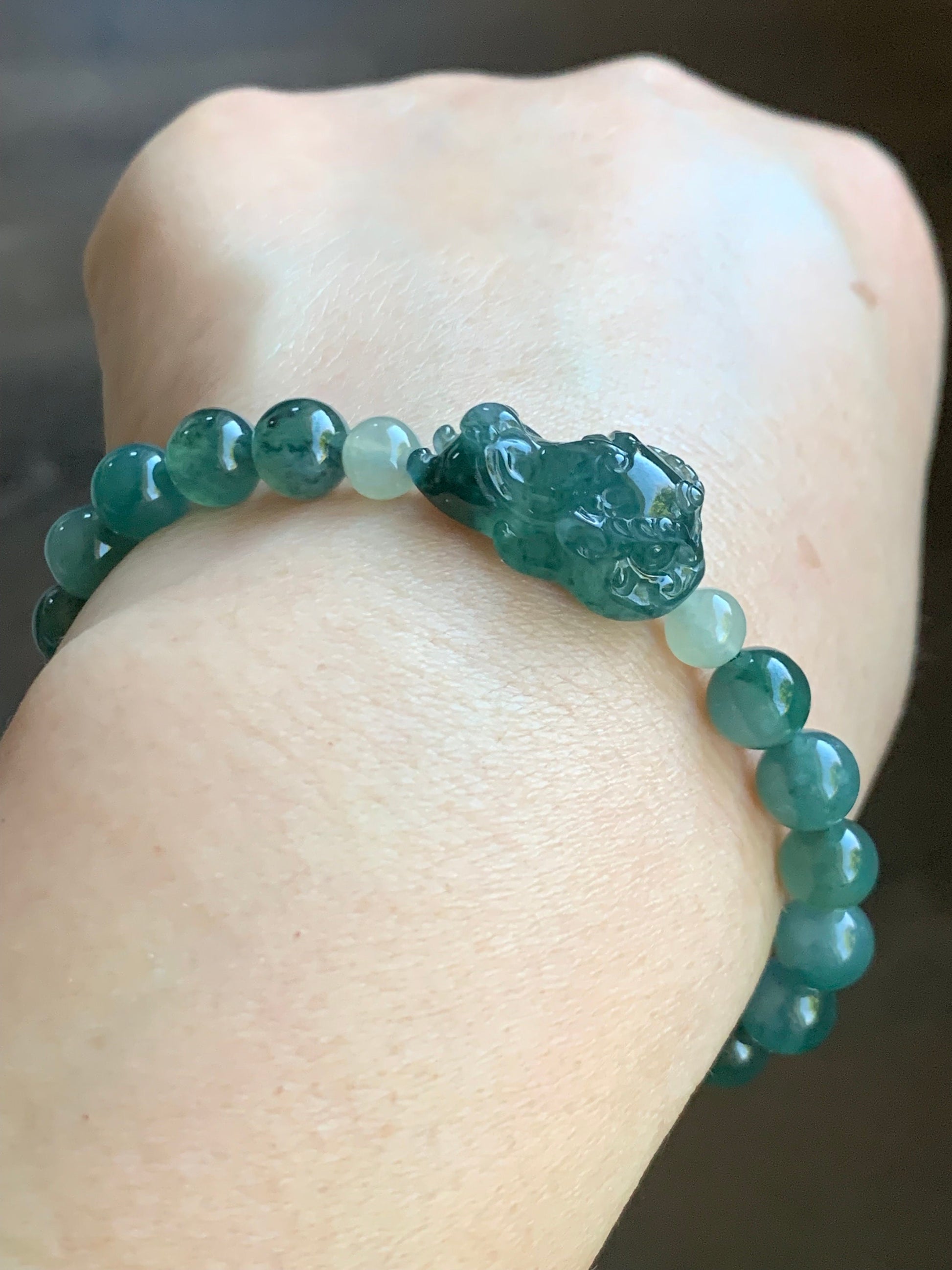 Natural Guatemalan Icy Highly Translucent Gelatinous Dark Teal Blue Jadeite Dancing Lion Beaded Bracelet 6.75” 16g 天然冰胶危湖水蓝翡翠精工雕摆烂小醒狮手串
