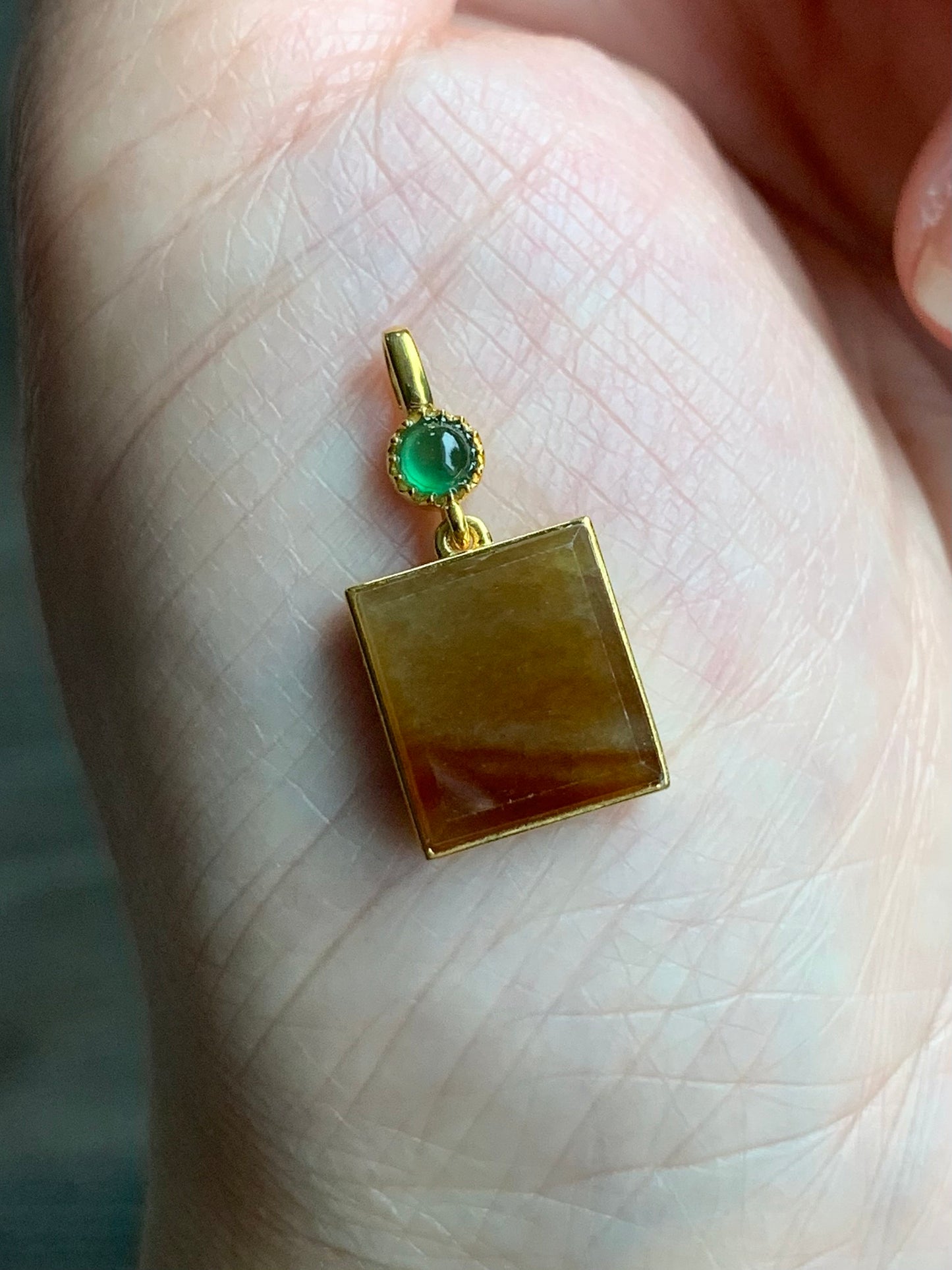 Certified Natural Burmese Icy Translucent Honey Yellow Jadeite Square Shaped Wu Shi Pai Pendant 18K Yellow Gold 天然缅甸起冰油黄翡翠无事牌镶嵌吊坠 3293