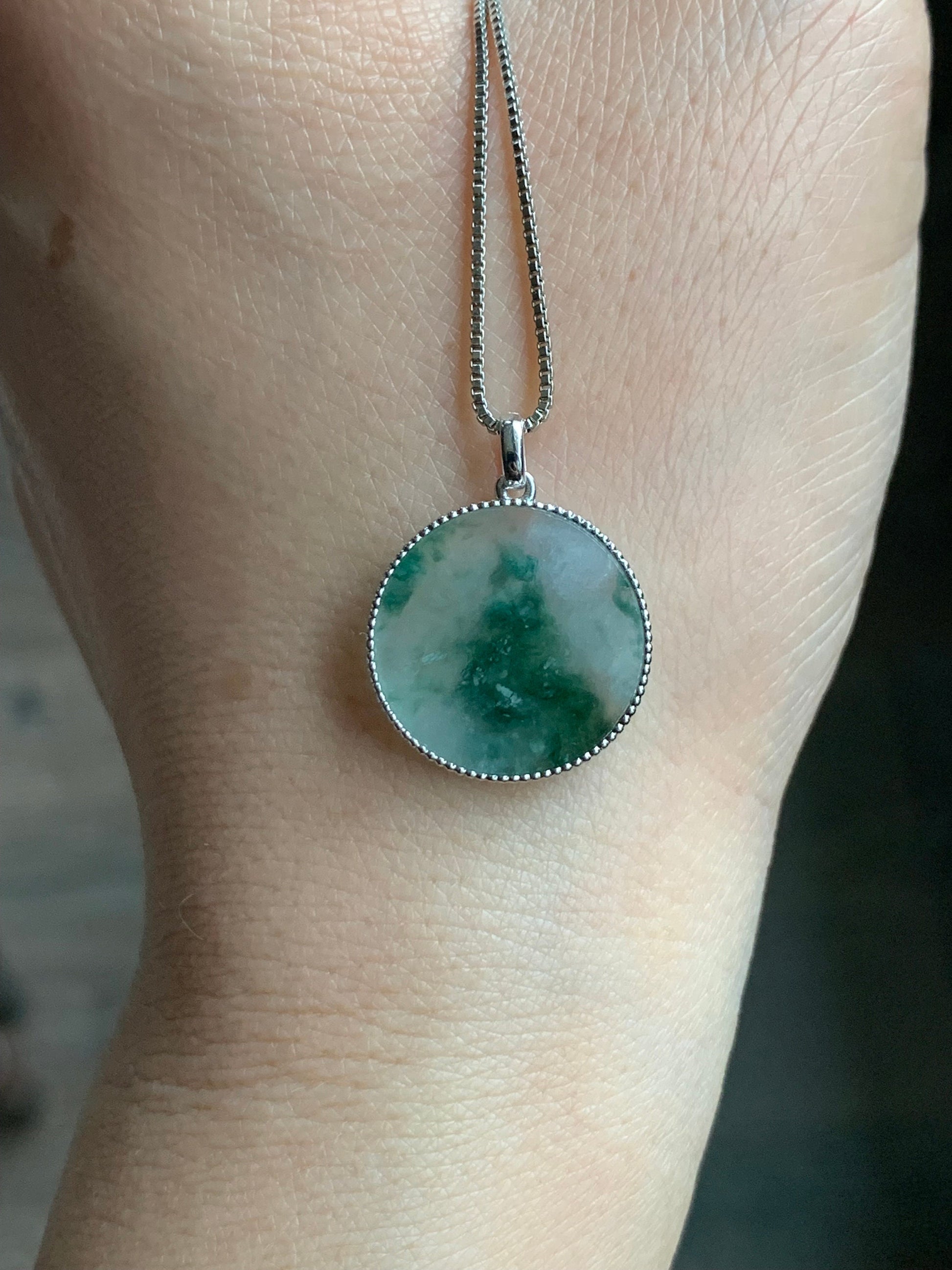 Certified Natural Burmese Icy Translucent Green Marbled Jadeite Blessing Amulet Pendant Wu Shi Pai 18K White Gold 天然缅甸冰飘花翡翠无事牌镶嵌吊坠 3299