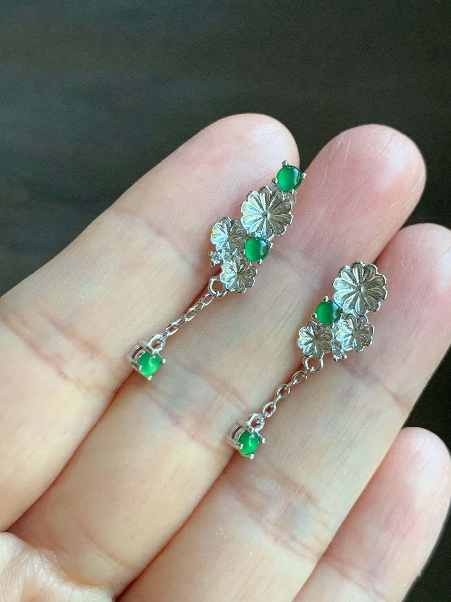 Natural Guatemalan Icy Highly Translucent Vibrant Green Jadeite Floral AB Design Stud Earrings Sterling Silver 天然冰危绿翡翠花花AB款银镶耳钉