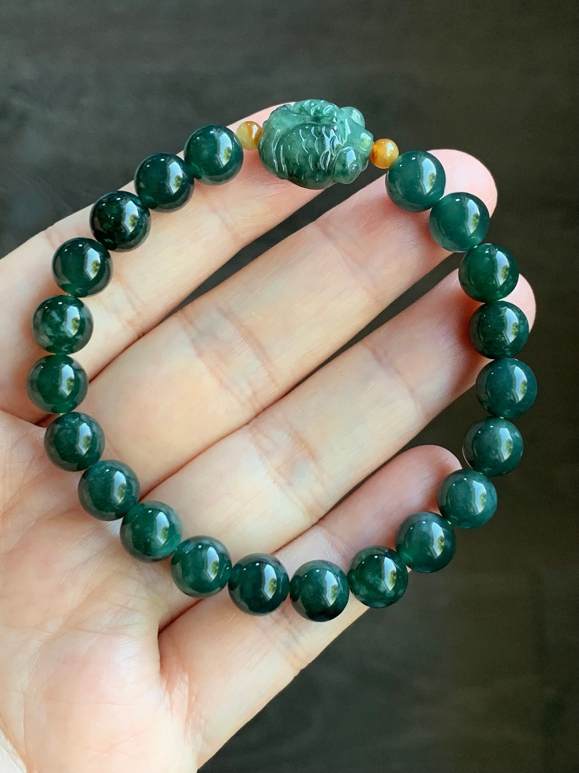 Natural Guatemalan Translucent Dark Green jadeite & Burmese Icy Green Marbled Jadeite Goldfish Beaded Bracelet 7” 22g 天然缅甸冰飘花翡翠金鱼冰危深绿圆珠手串