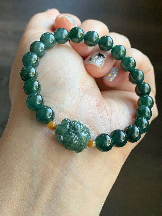Natural Guatemalan Translucent Dark Green jadeite & Burmese Icy Green Marbled Jadeite Goldfish Beaded Bracelet 7” 22g 天然缅甸冰飘花翡翠金鱼冰危深绿圆珠手串