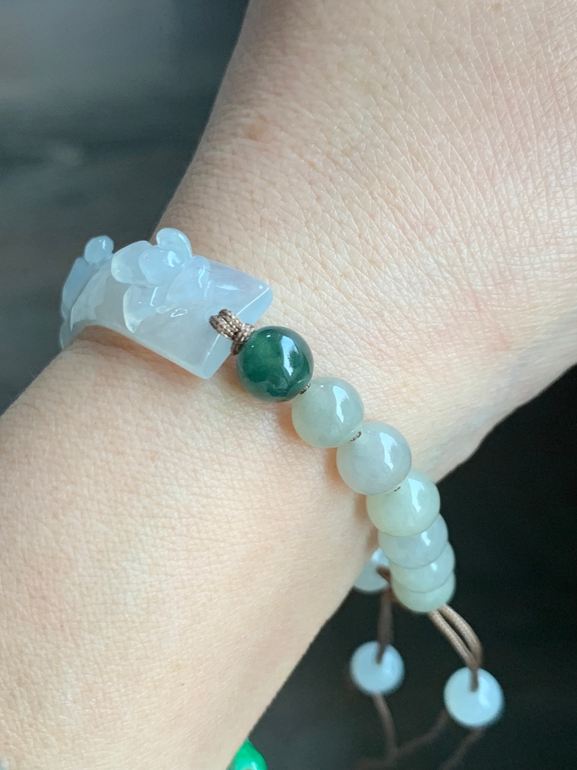 Natural Burmese Grade A Icy Highly Translucent Jadeite Lotus Flower Cuff Beige Jadeite Beads Beaded Bracelet 6” 16g 天然缅甸冰胶翡翠莲花手牌冰糖黄翡翠圆珠手串