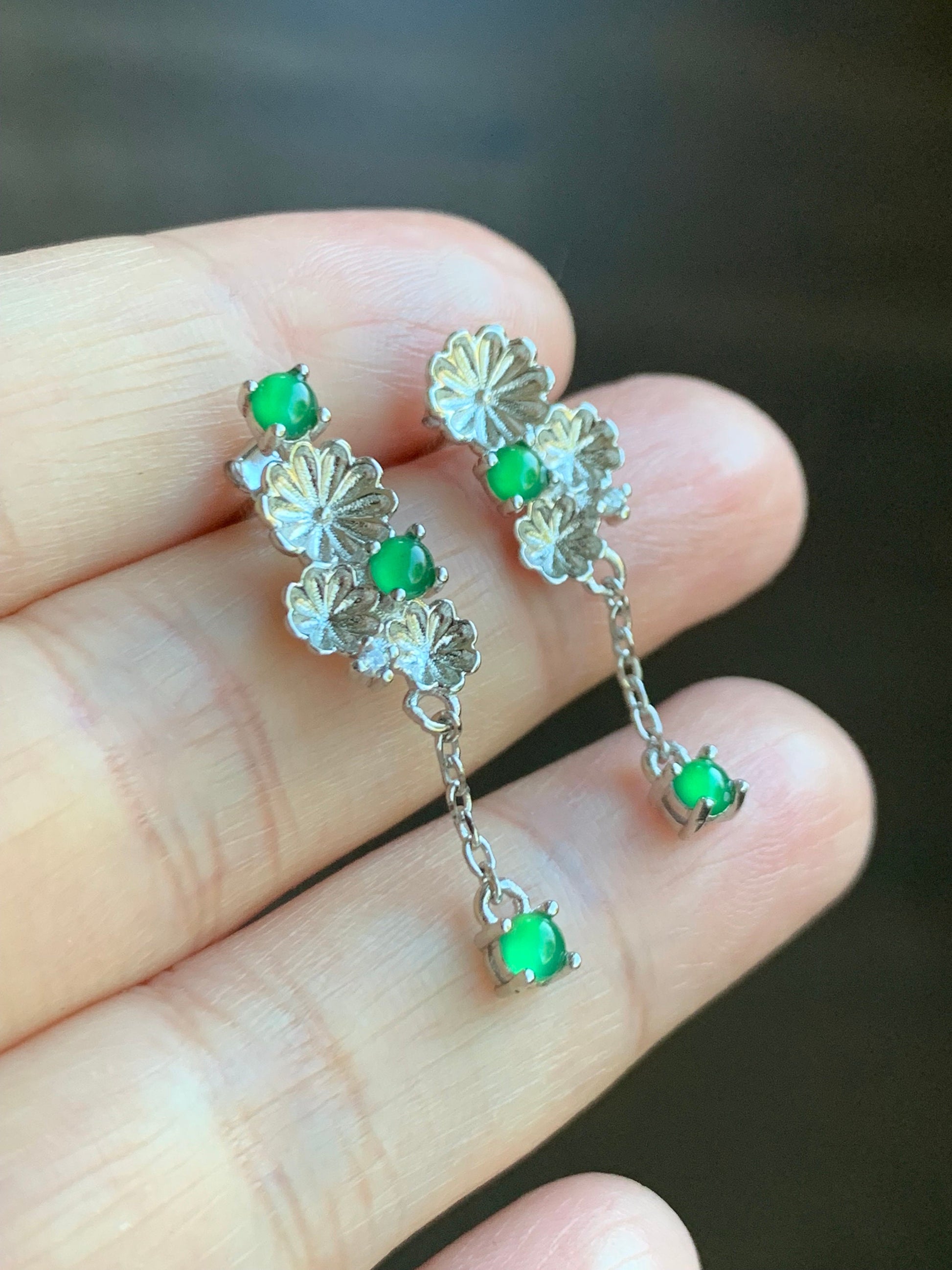 Natural Guatemalan Icy Highly Translucent Vibrant Green Jadeite Floral AB Design Stud Earrings Sterling Silver 天然冰危绿翡翠花花AB款银镶耳钉