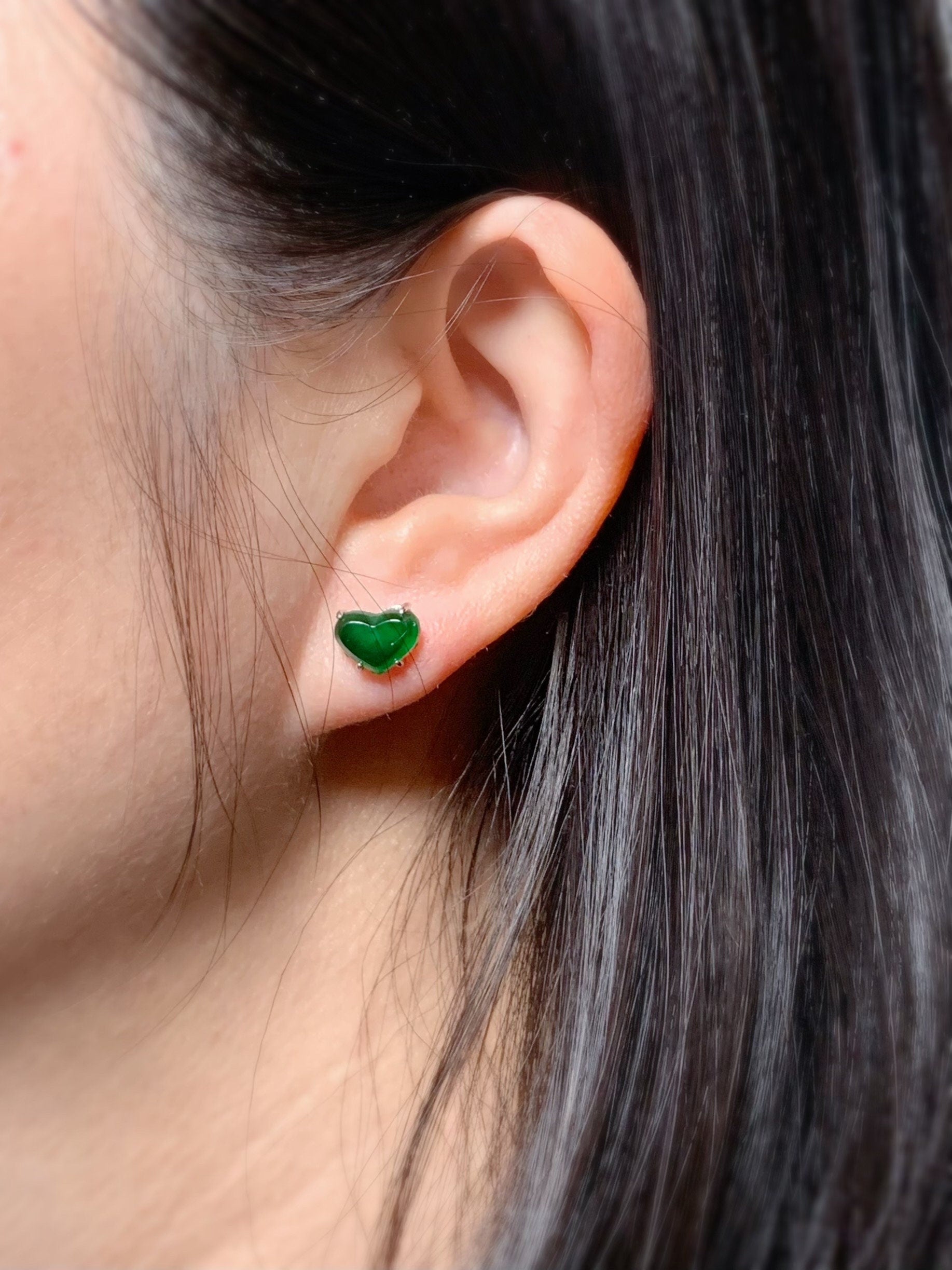 Natural Guatemalan Icy Highly Translucent Vibrant Green Jadeite Heart Shaped Stud Earrings S925 Sterling Silver 天然冰危绿翡翠爱心银耳钉